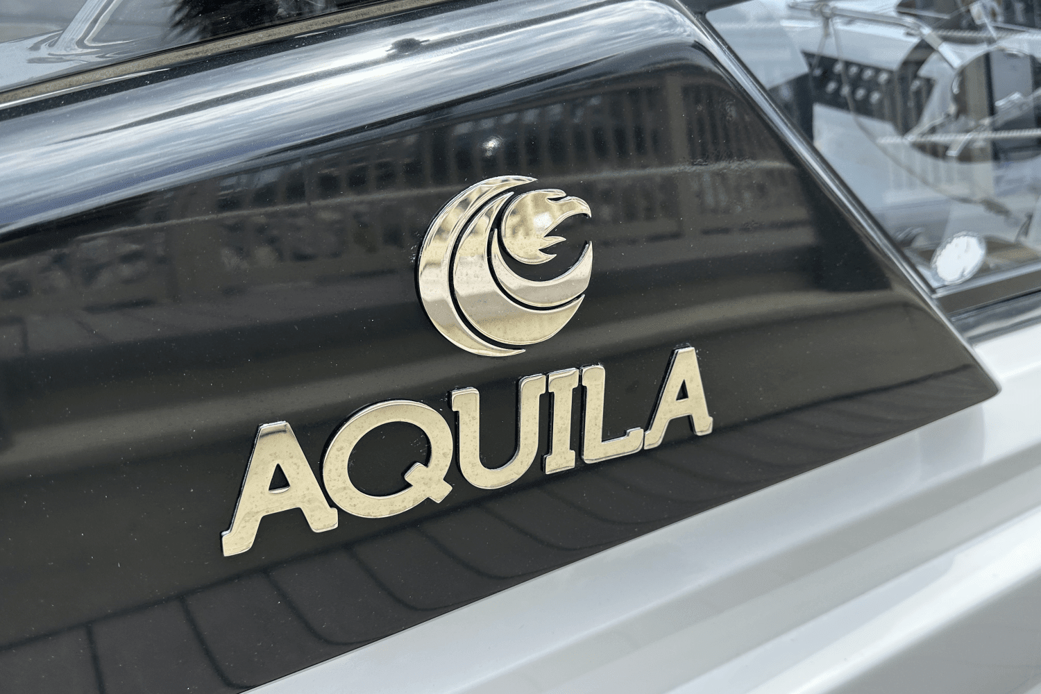 2021 Aquila 32 Image Thumbnail #21