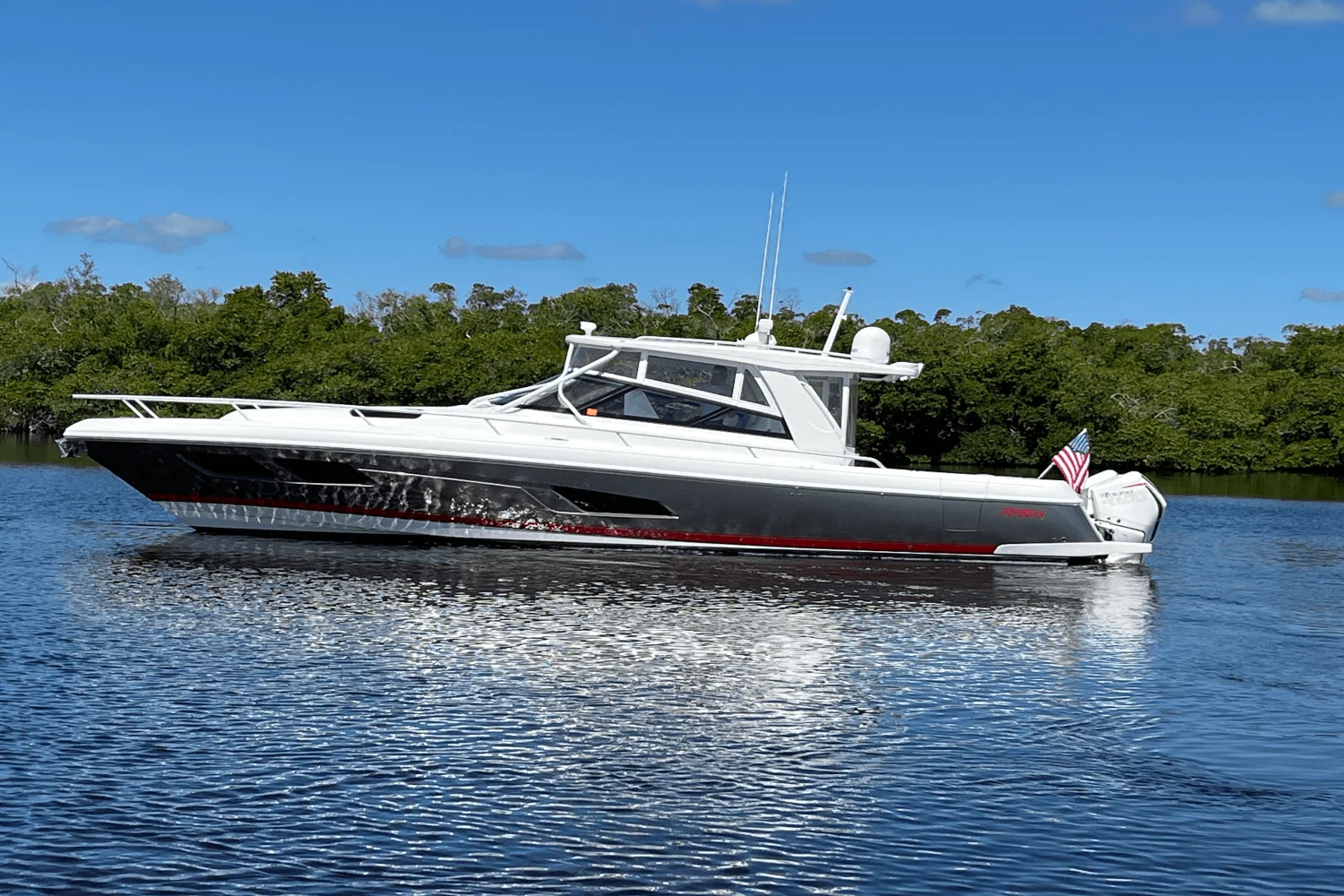 2021 Intrepid 438 EVOLUTION Image Thumbnail #1