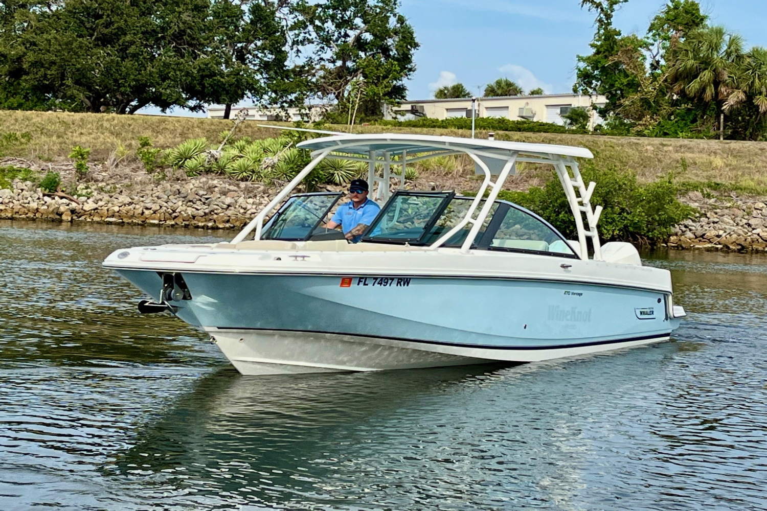 2019 Boston Whaler 270 VANTAGE Image Thumbnail #7