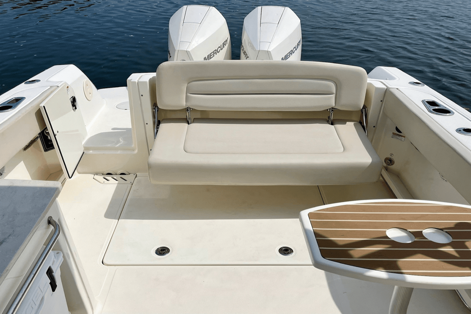 2019 Boston Whaler 270 VANTAGE Image Thumbnail #25
