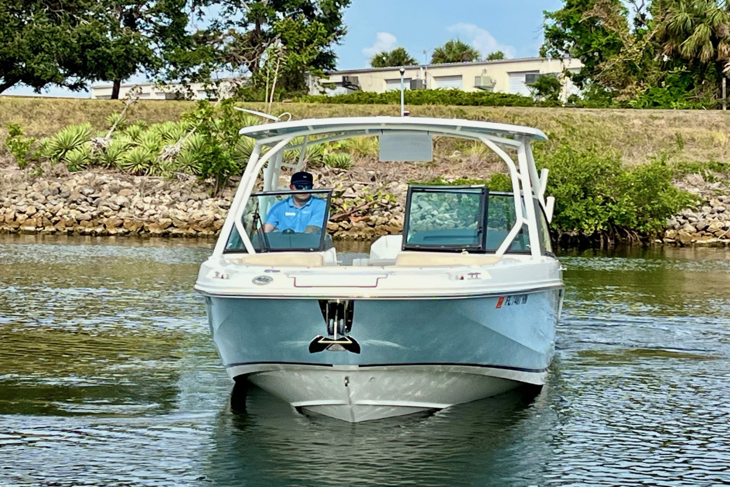 2019 Boston Whaler 270 VANTAGE Image Thumbnail #5