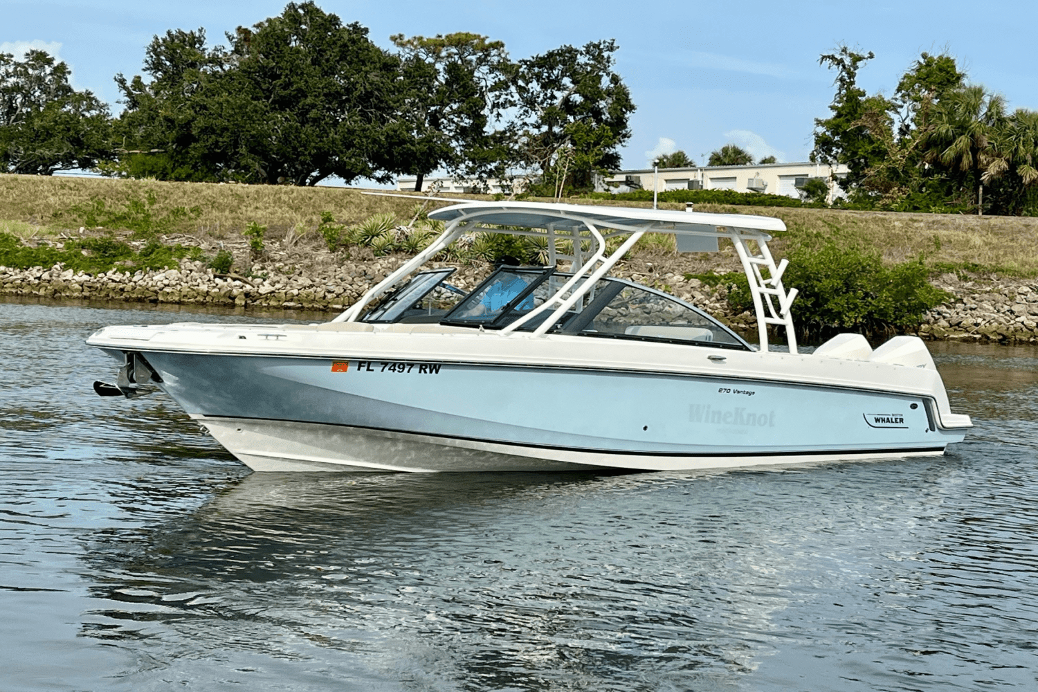 2019 Boston Whaler 270 VANTAGE Image Thumbnail #8