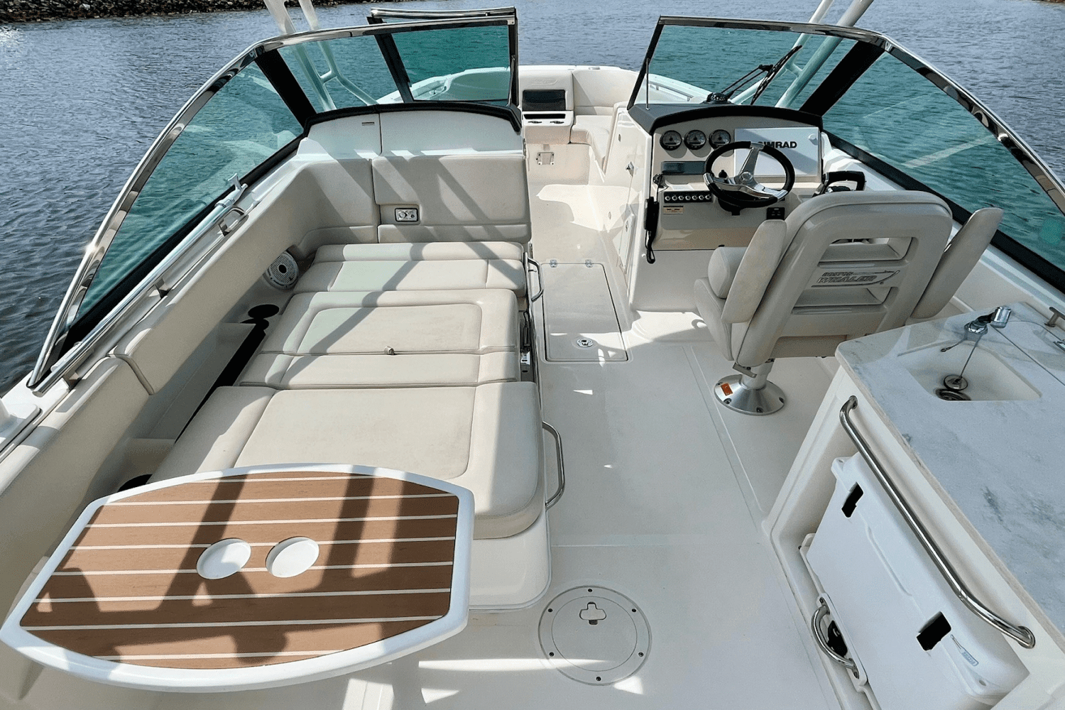 2019 Boston Whaler 270 VANTAGE Image Thumbnail #14