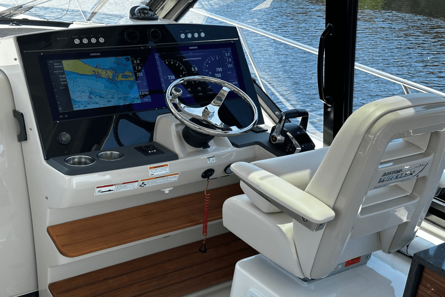 2023 Boston Whaler 405 Conquest Image Thumbnail #36
