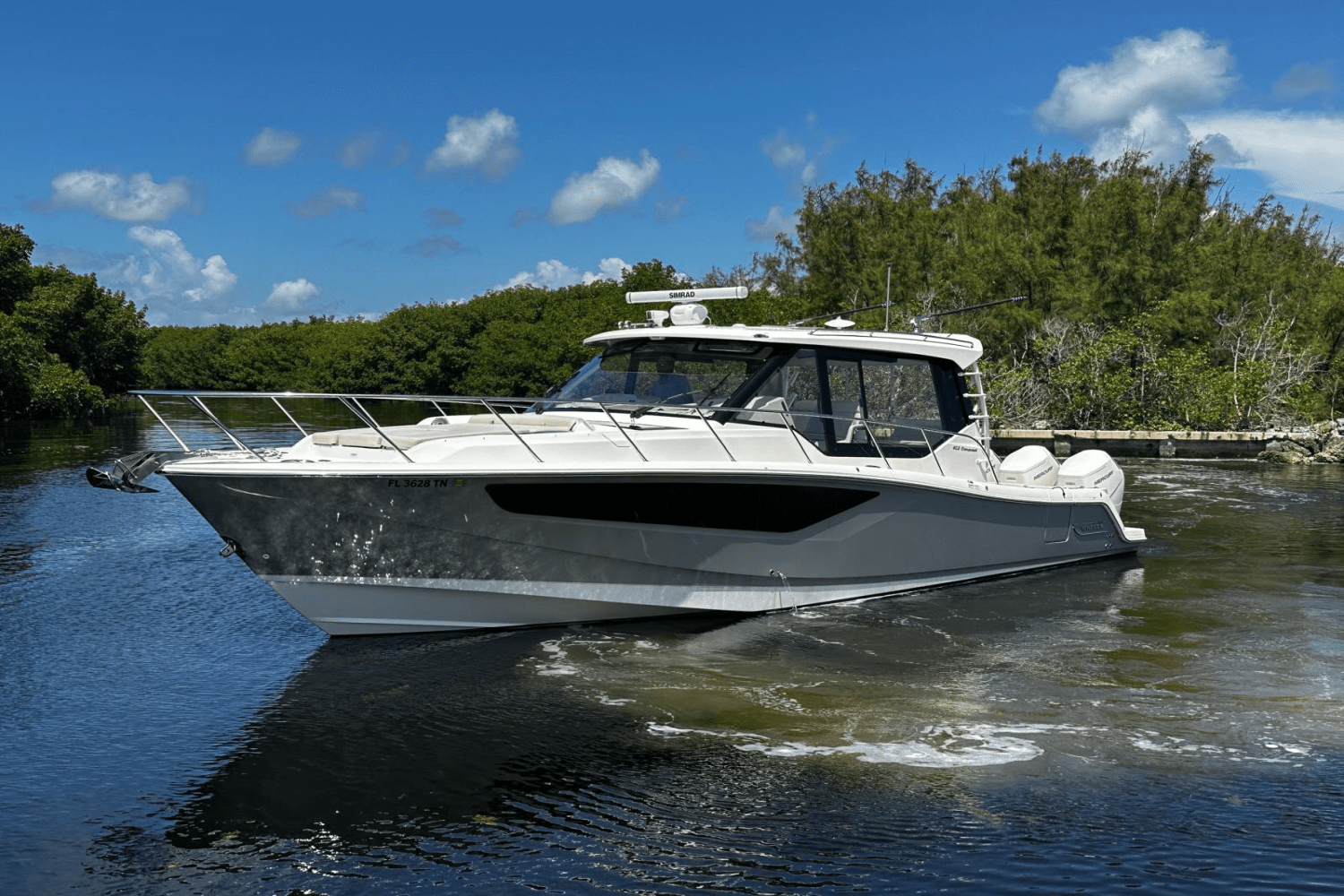 2023 Boston Whaler 405 Conquest Image Thumbnail #7