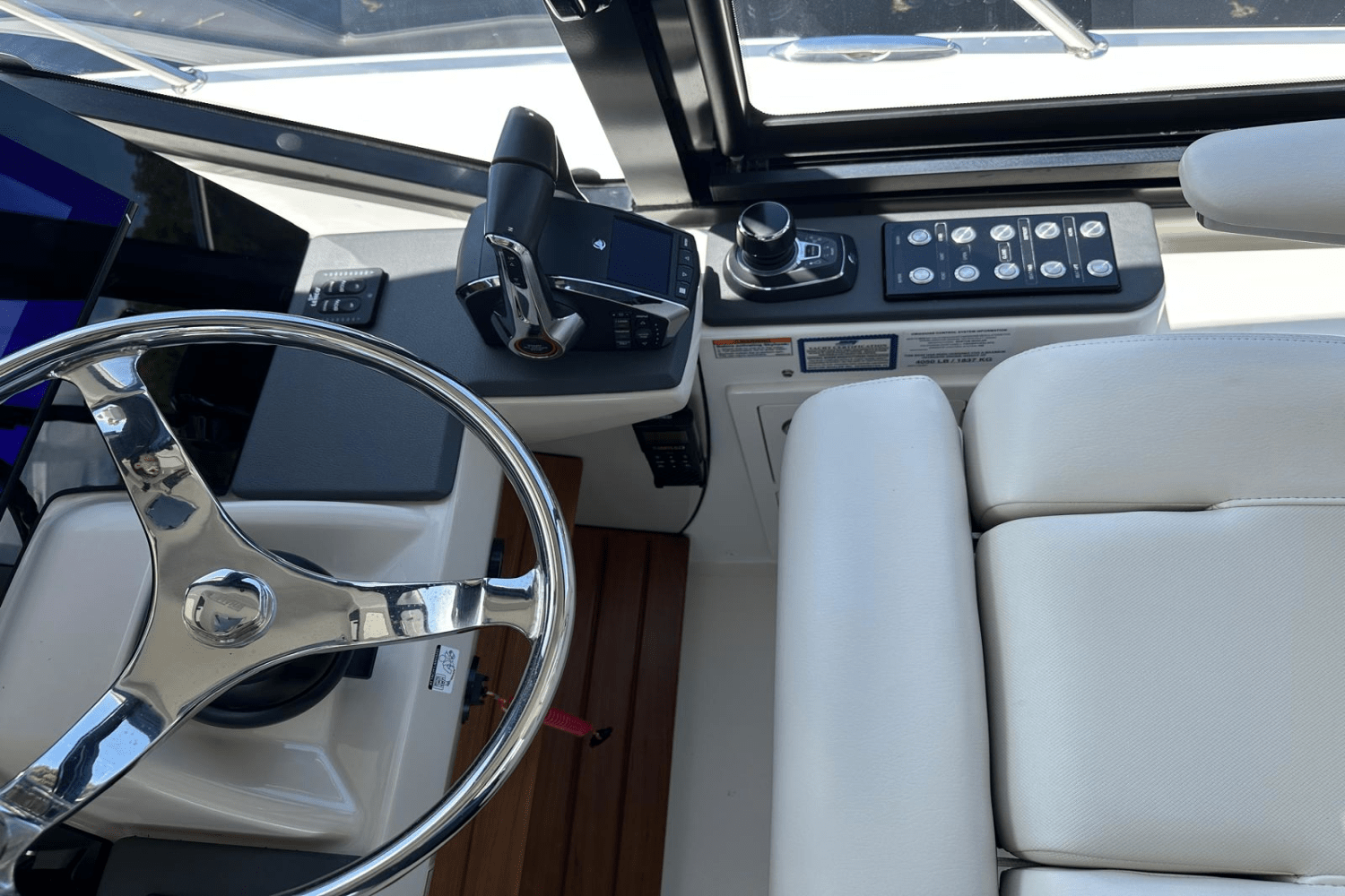 2023 Boston Whaler 405 Conquest Image Thumbnail #37