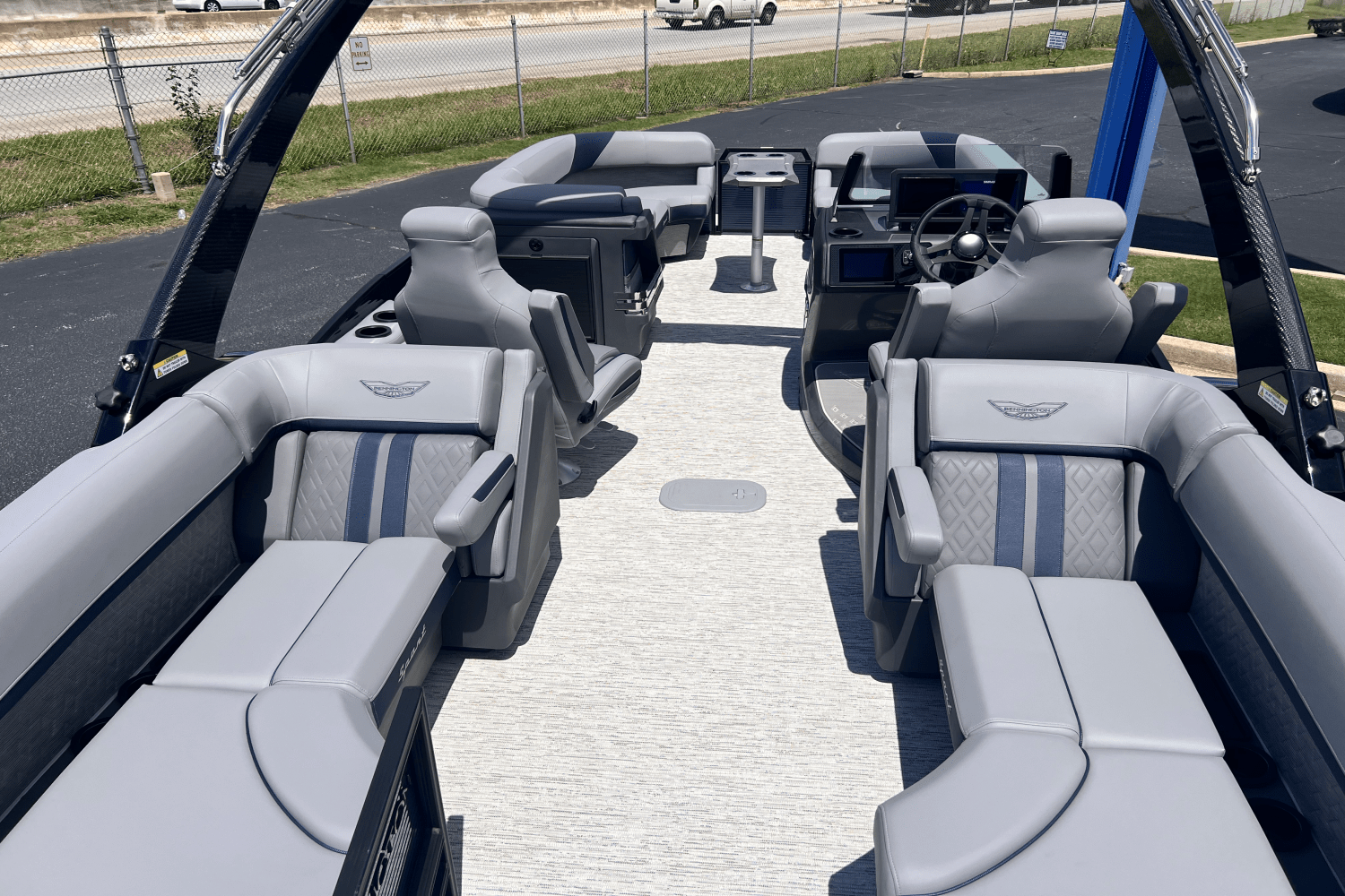 2025 Bennington 24 MFB Image Thumbnail #26