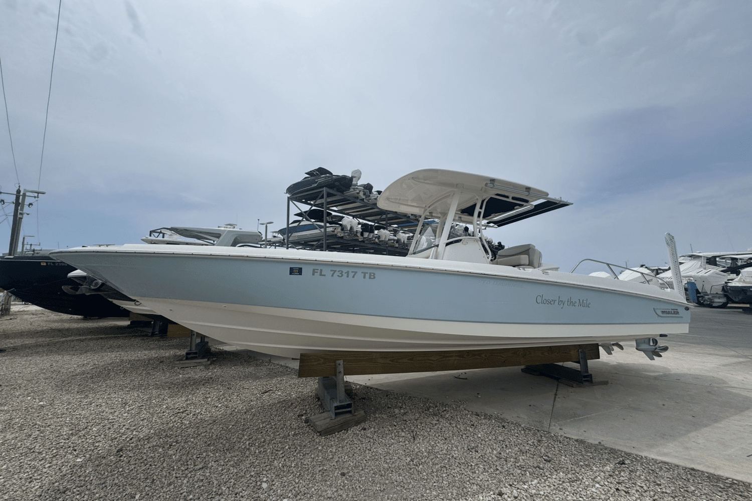 2022 Boston Whaler 270 Dauntless Image Thumbnail #0