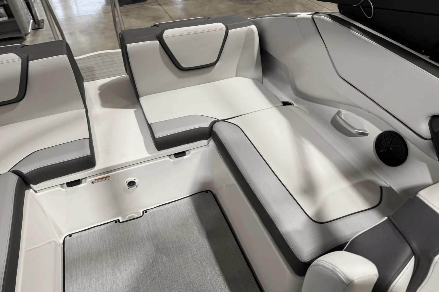 2025 Yamaha AR250 Image Thumbnail #9