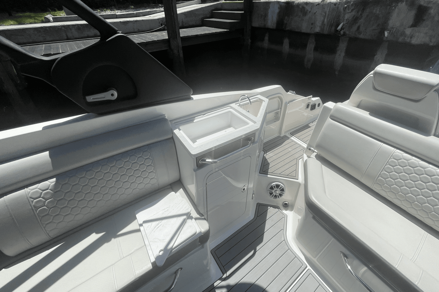 2022 Sea Ray 290 SDX-OB Image Thumbnail #49