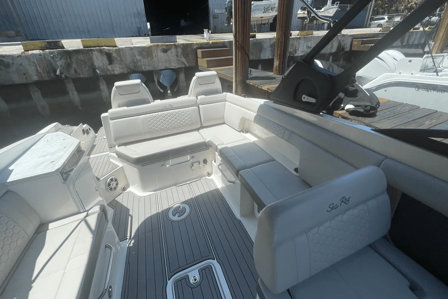 2022 Sea Ray 290 SDX-OB Image Thumbnail #47