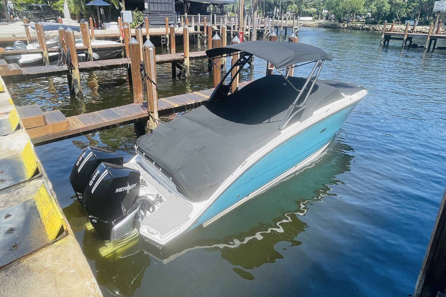 2022 Sea Ray 290 SDX-OB Image Thumbnail #5
