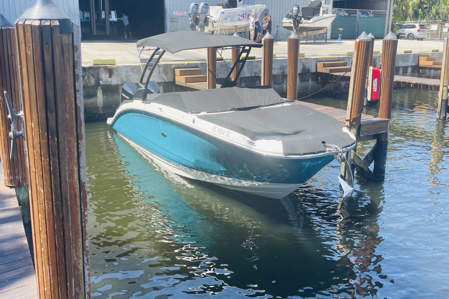 2022 Sea Ray 290 SDX-OB Image Thumbnail #7