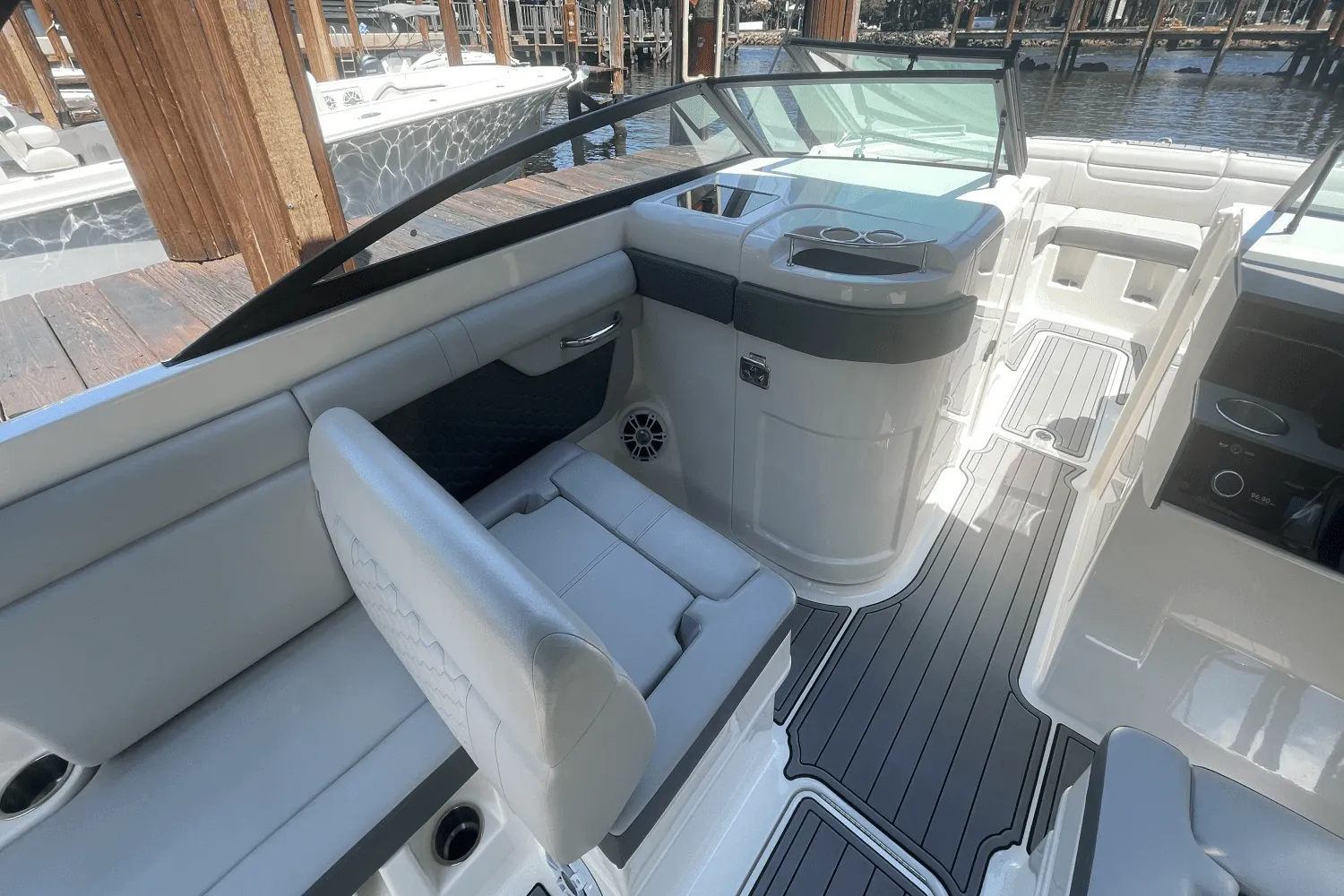 2022 Sea Ray 290 SDX-OB Image Thumbnail #44
