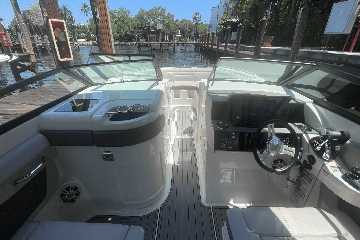 2022 Sea Ray 290 SDX-OB Image Thumbnail #34