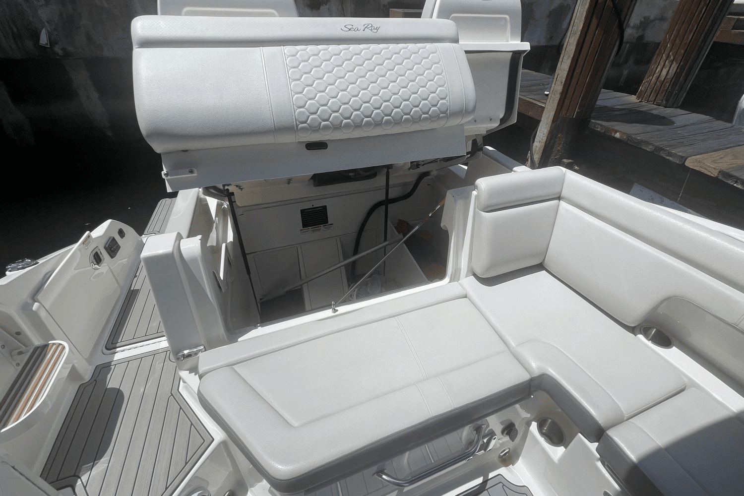 2022 Sea Ray 290 SDX-OB Image Thumbnail #51
