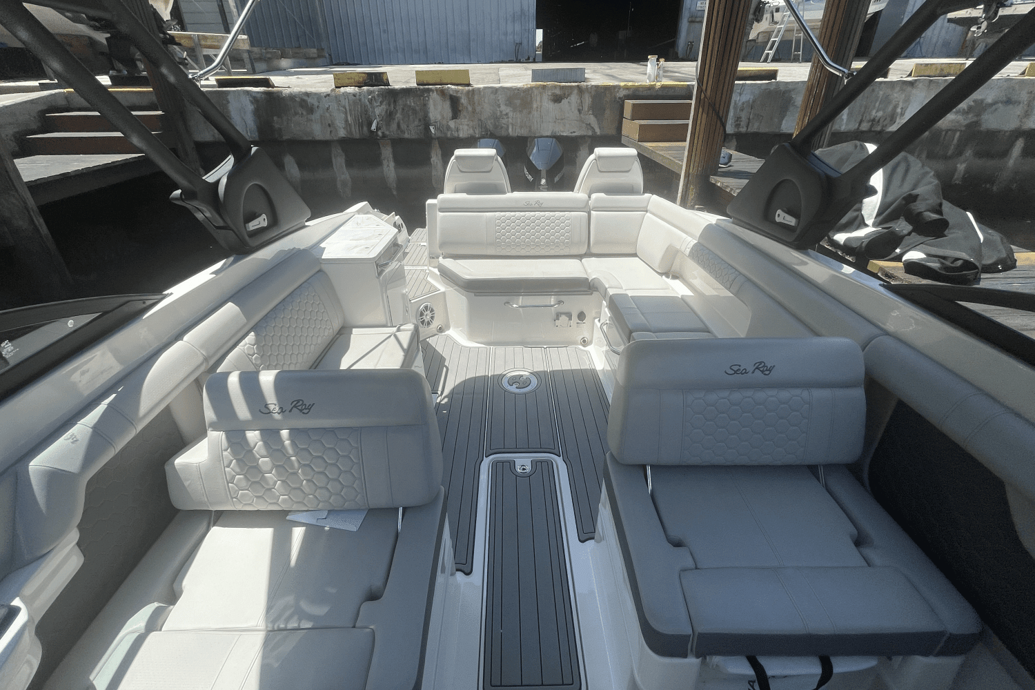2022 Sea Ray 290 SDX-OB Image Thumbnail #38
