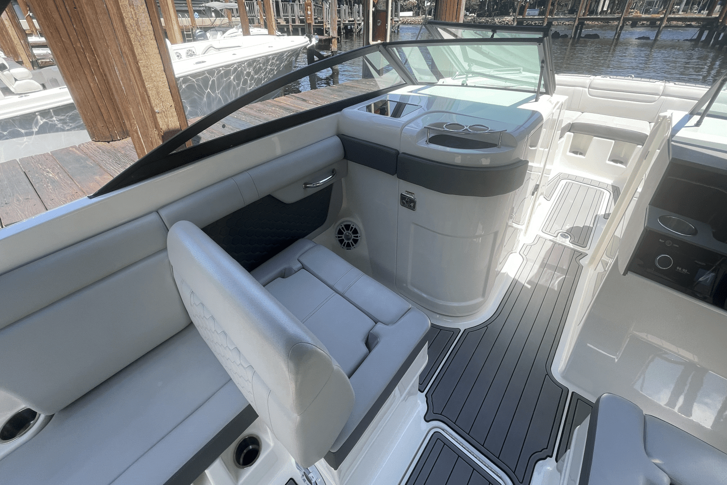 2022 Sea Ray 290 SDX-OB Image Thumbnail #33