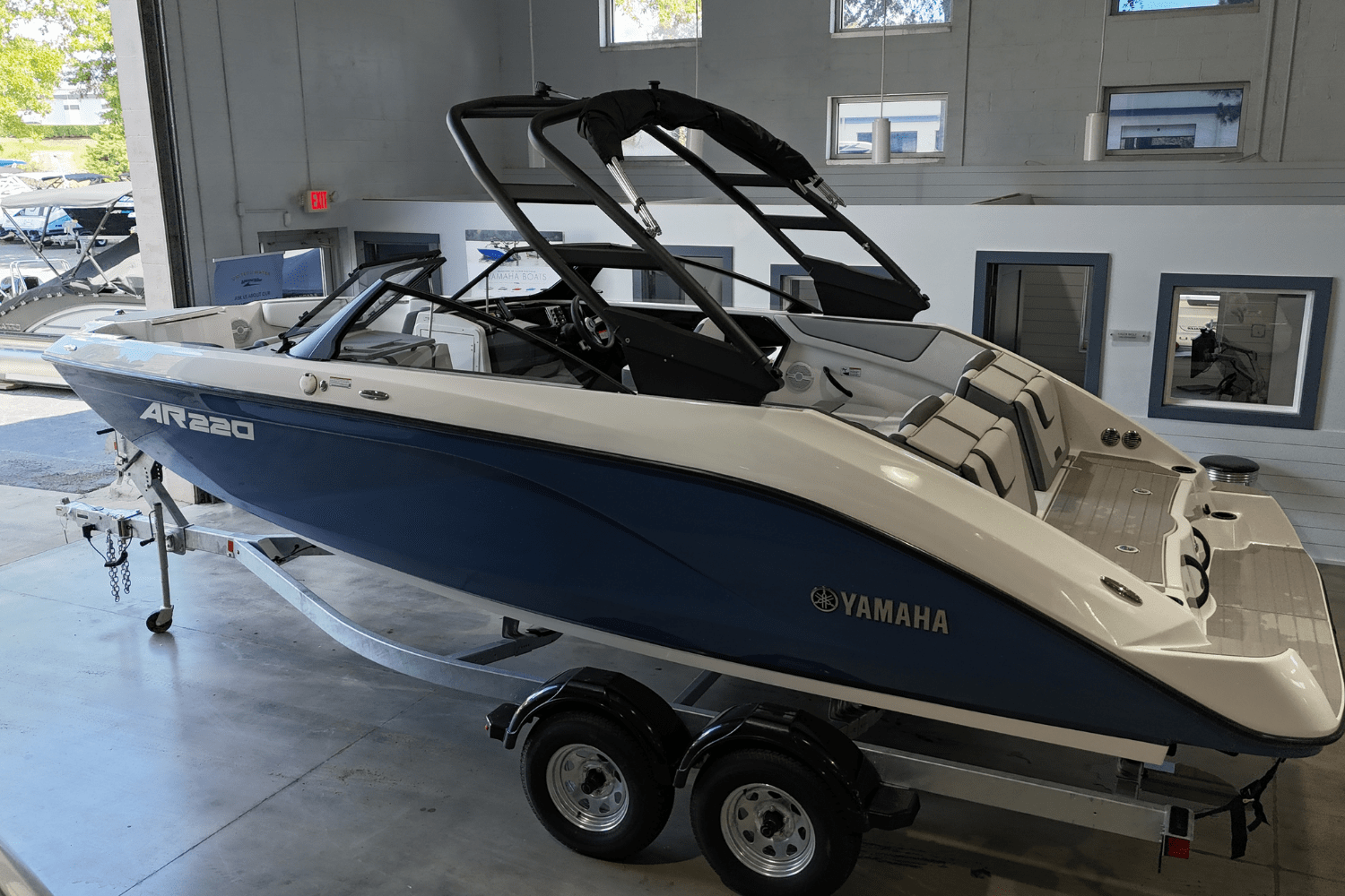 2025 Yamaha AR220 Image Thumbnail #4