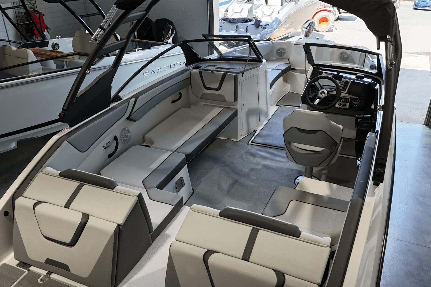 2025 Yamaha AR220 Image Thumbnail #11