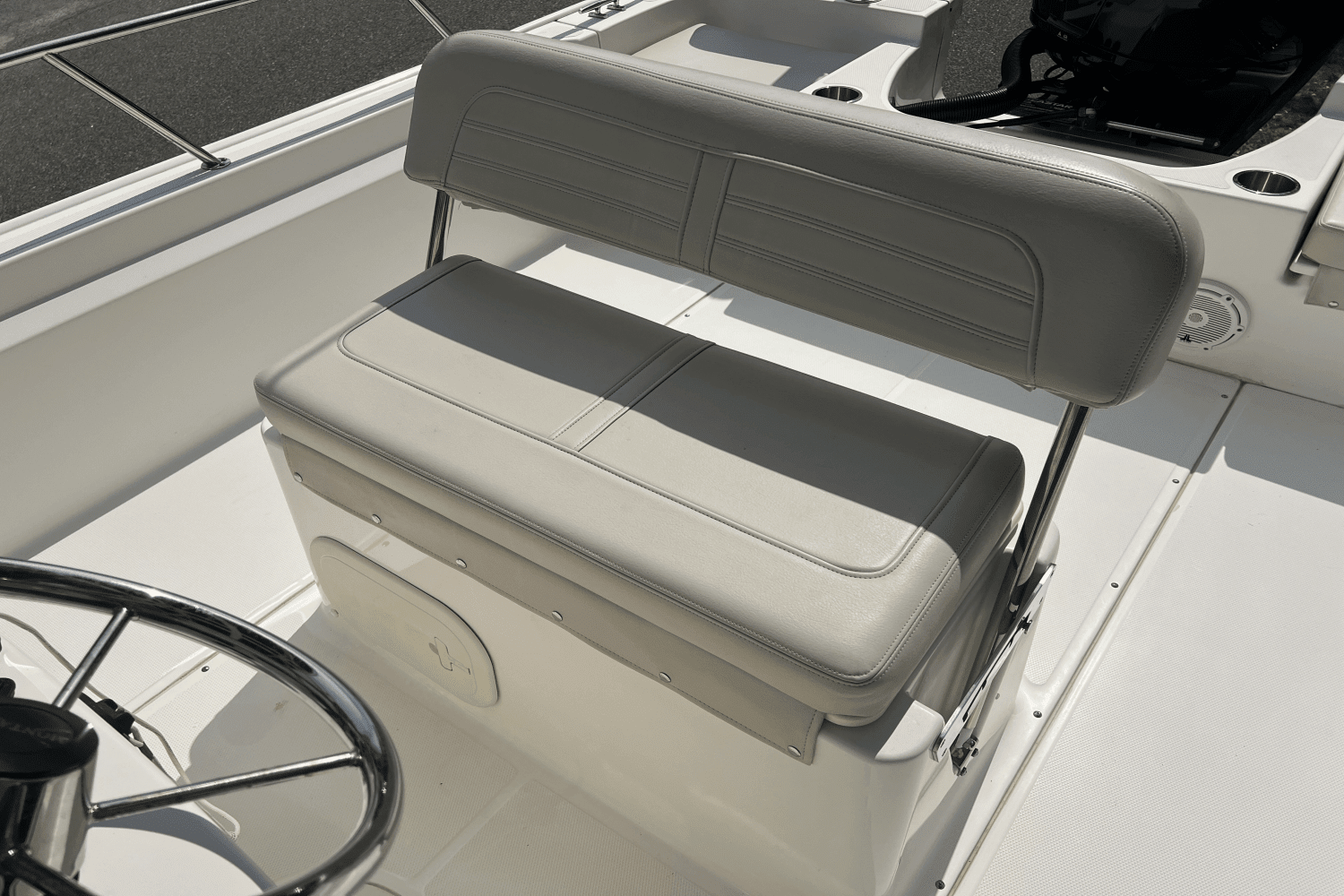 2022 Boston Whaler 190 MONTAUK Image Thumbnail #16