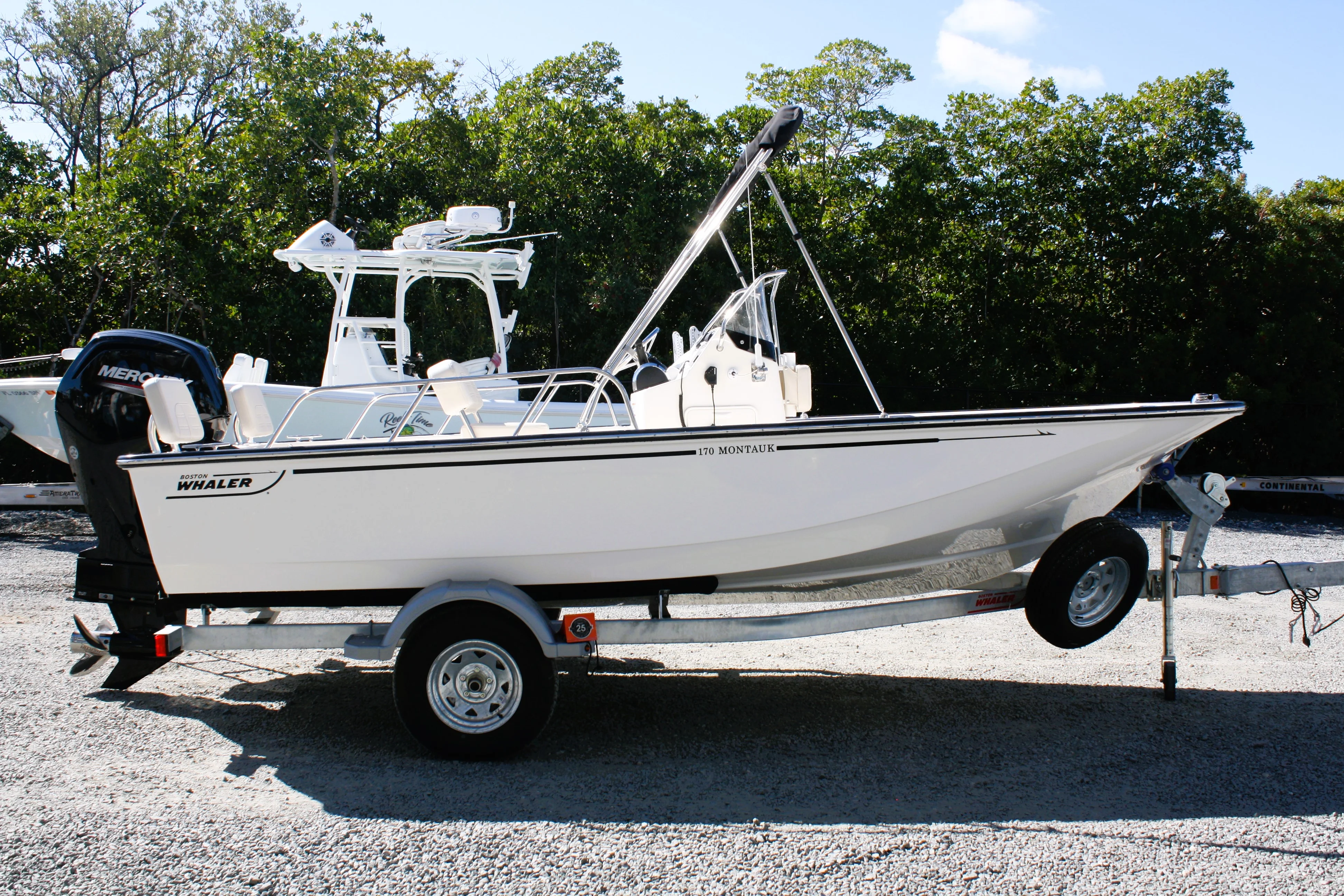 2026 Boston Whaler 170 Montauk Image Thumbnail #5