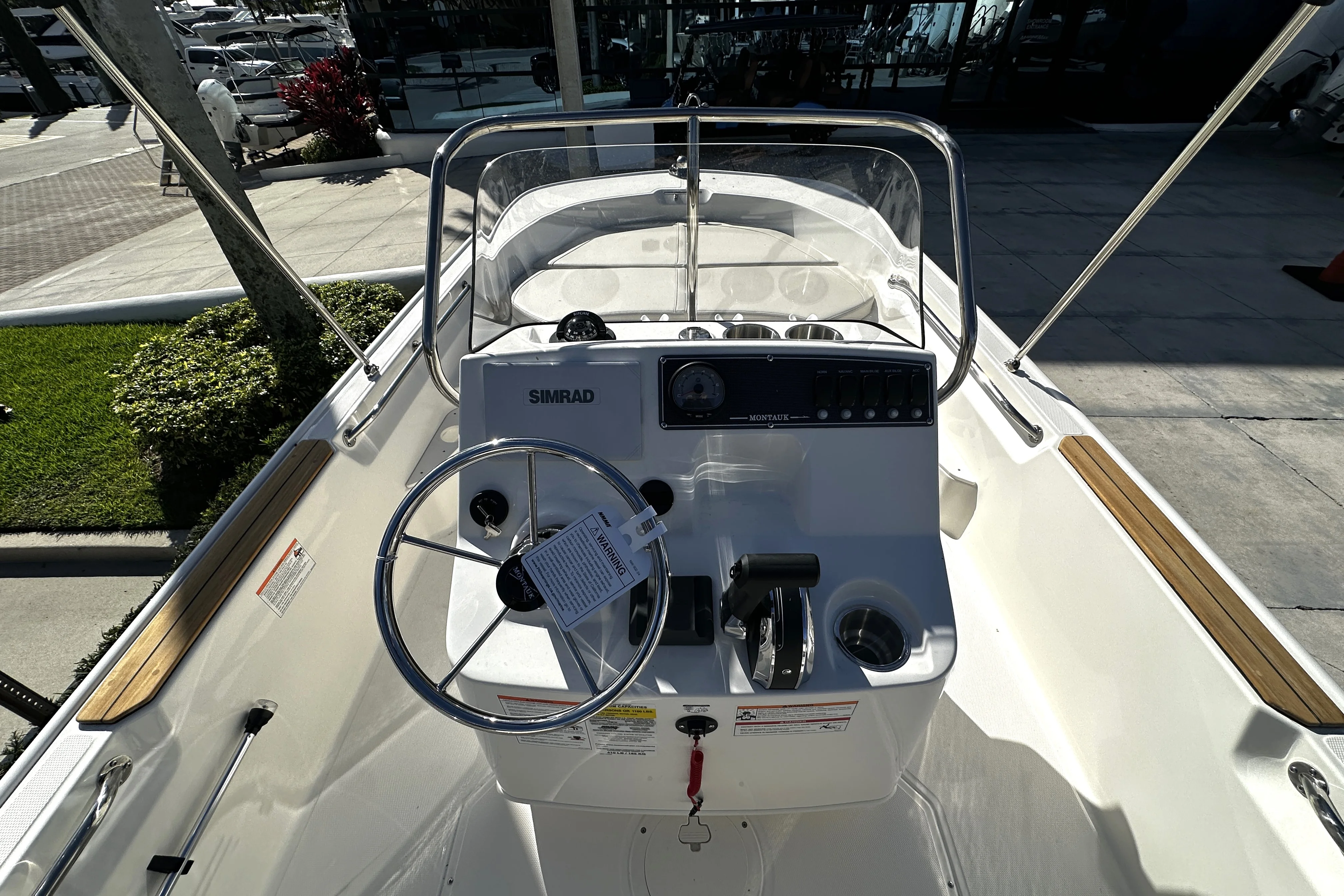 2026 Boston Whaler 170 Montauk Image Thumbnail #12