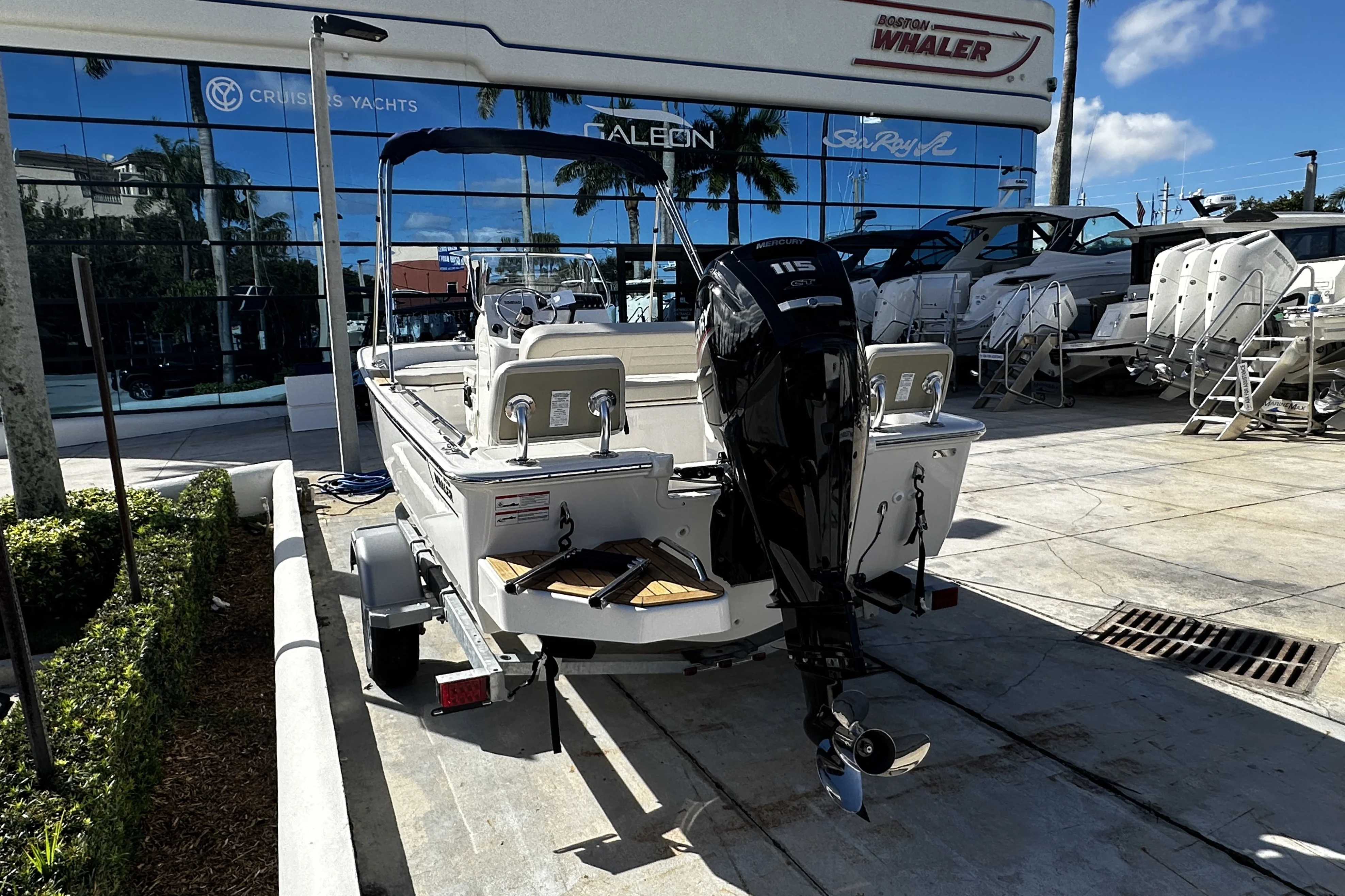 2026 Boston Whaler 170 Montauk Image Thumbnail #4