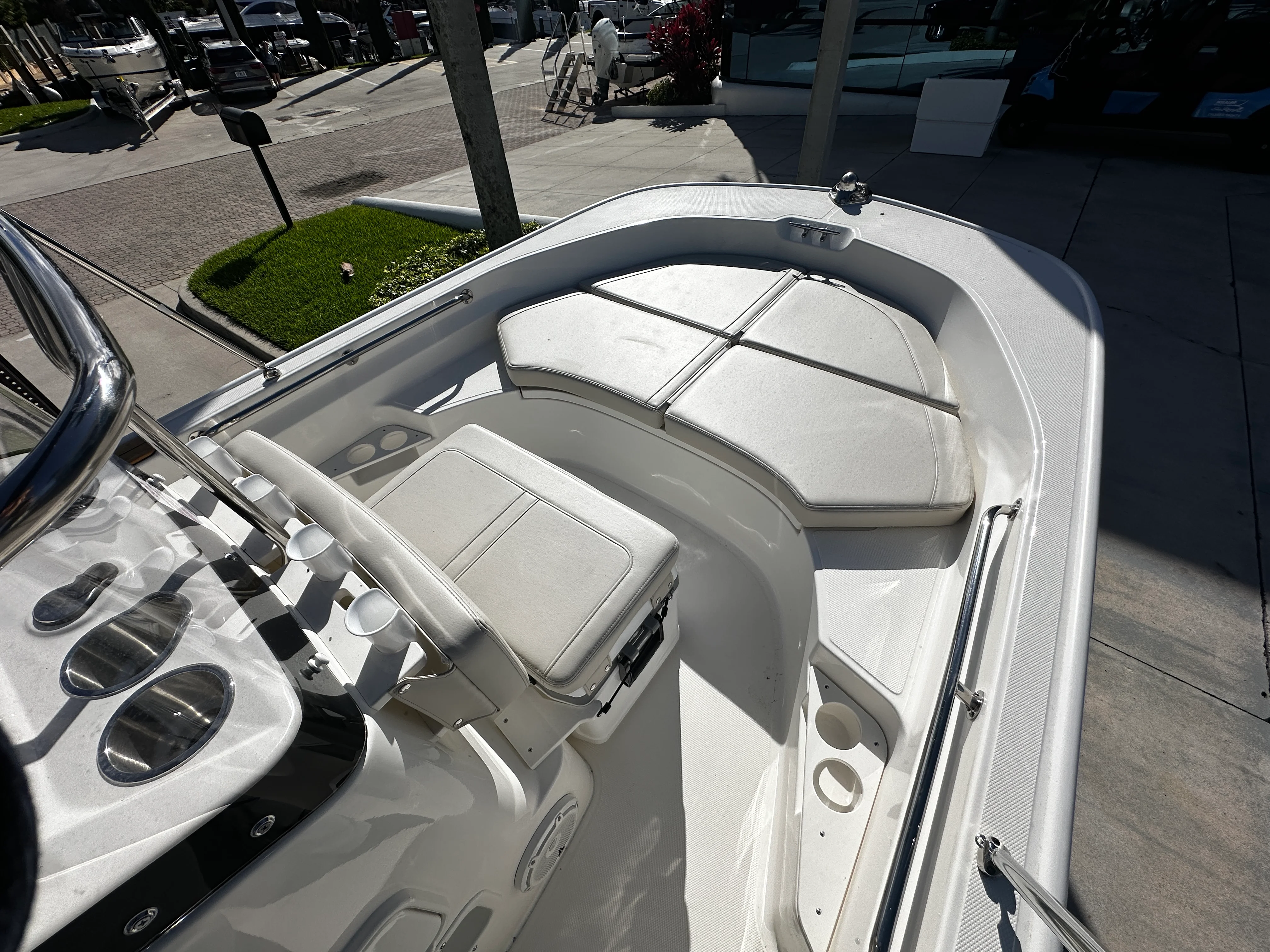 2026 Boston Whaler 170 Montauk Image Thumbnail #14
