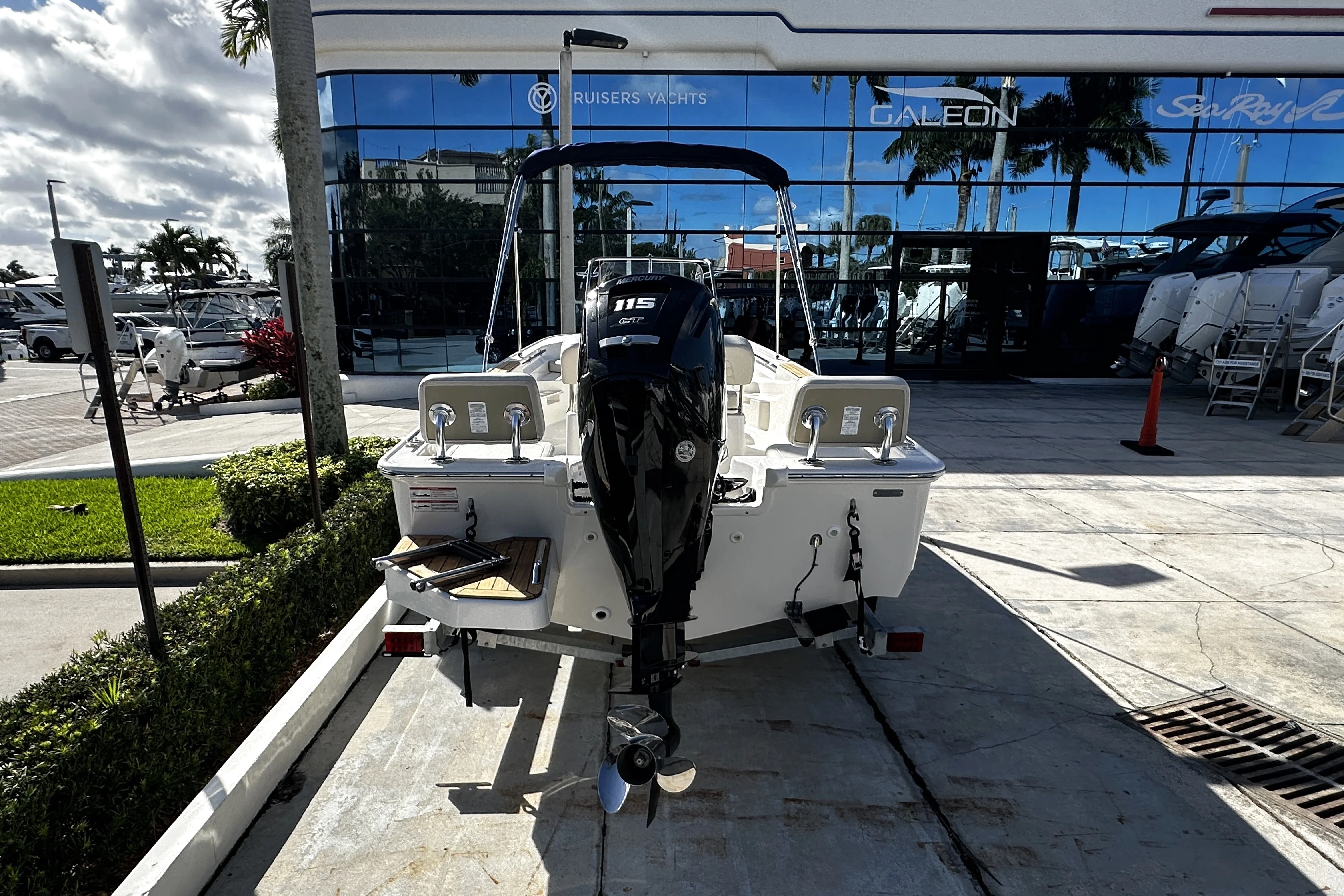 2026 Boston Whaler 170 Montauk Image Thumbnail #3