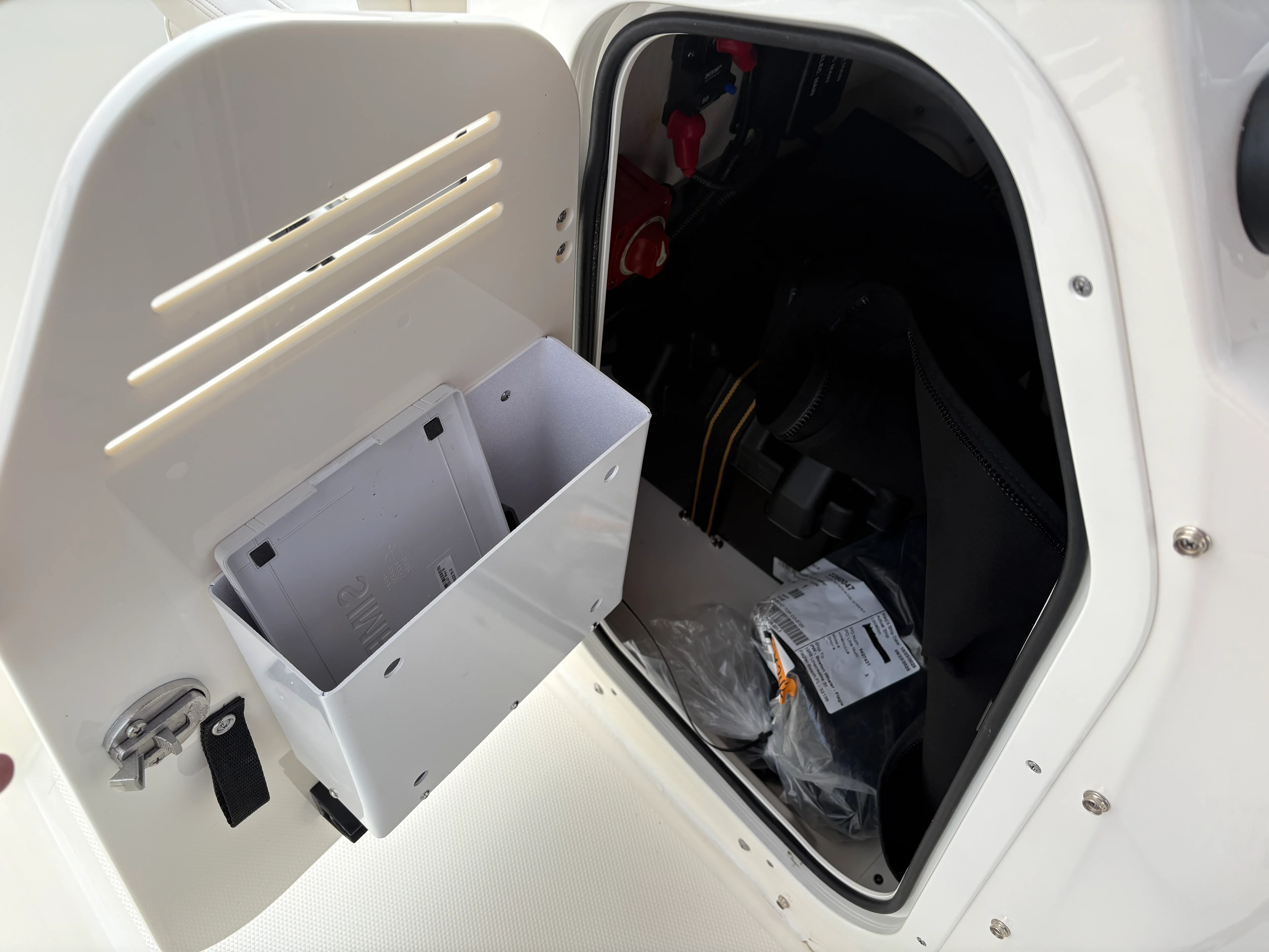 2026 Boston Whaler 170 Montauk Image Thumbnail #7