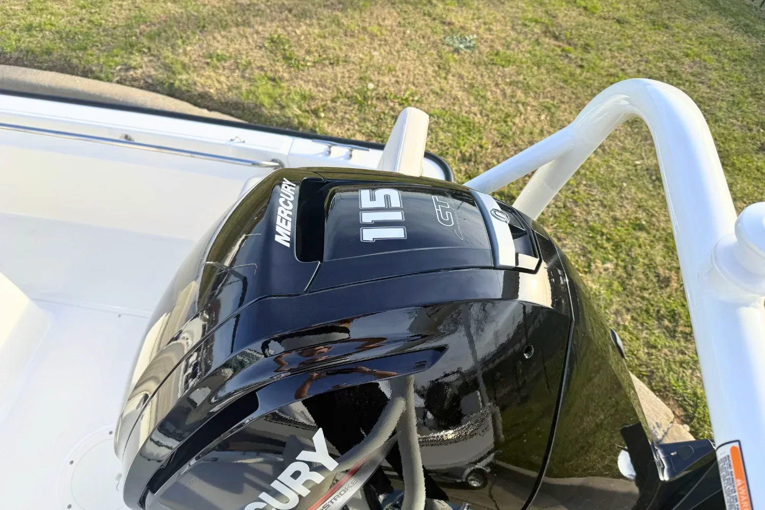 2026 Boston Whaler 170 Montauk Image Thumbnail #8