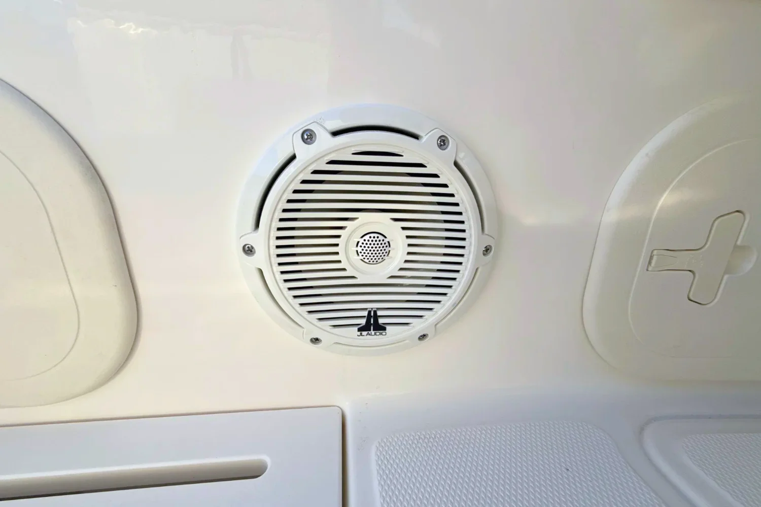 2026 Boston Whaler 170 Montauk Image Thumbnail #30