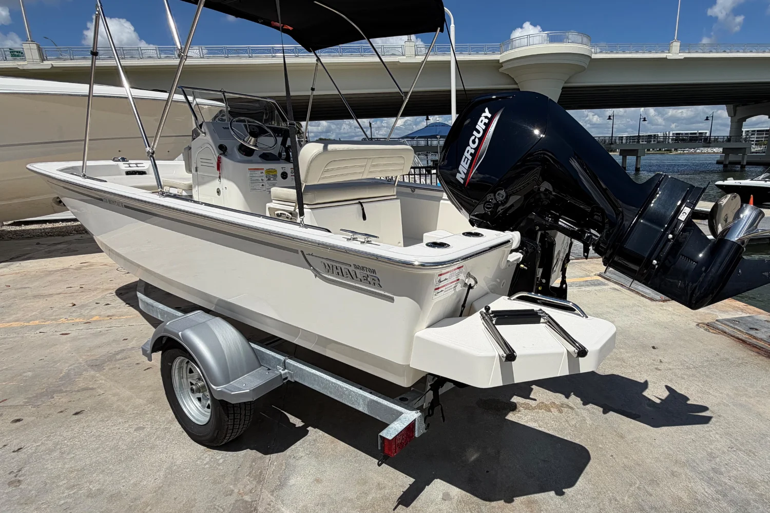 2026 Boston Whaler 170 Montauk Image Thumbnail #3