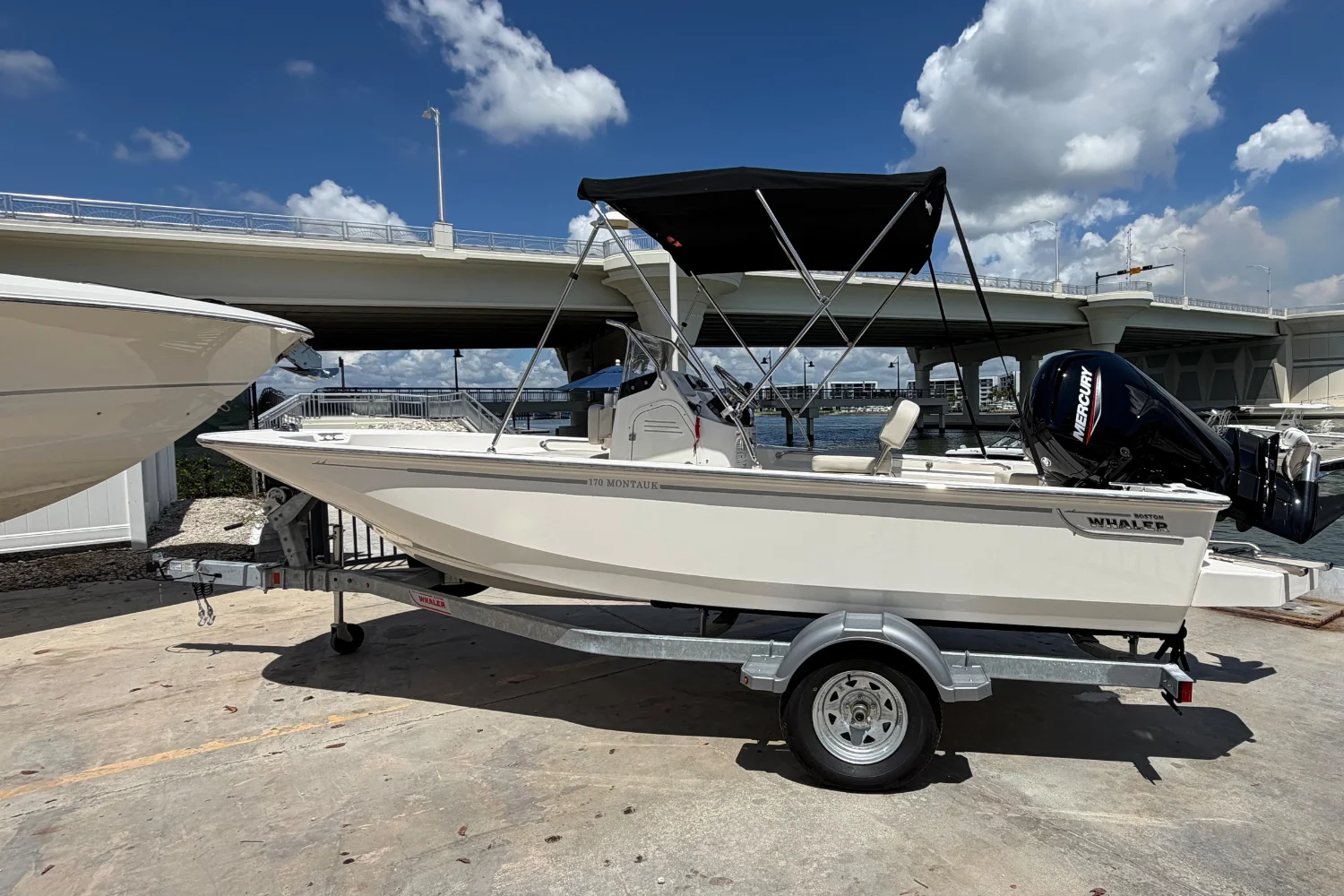 2026 Boston Whaler 170 Montauk Image Thumbnail #2