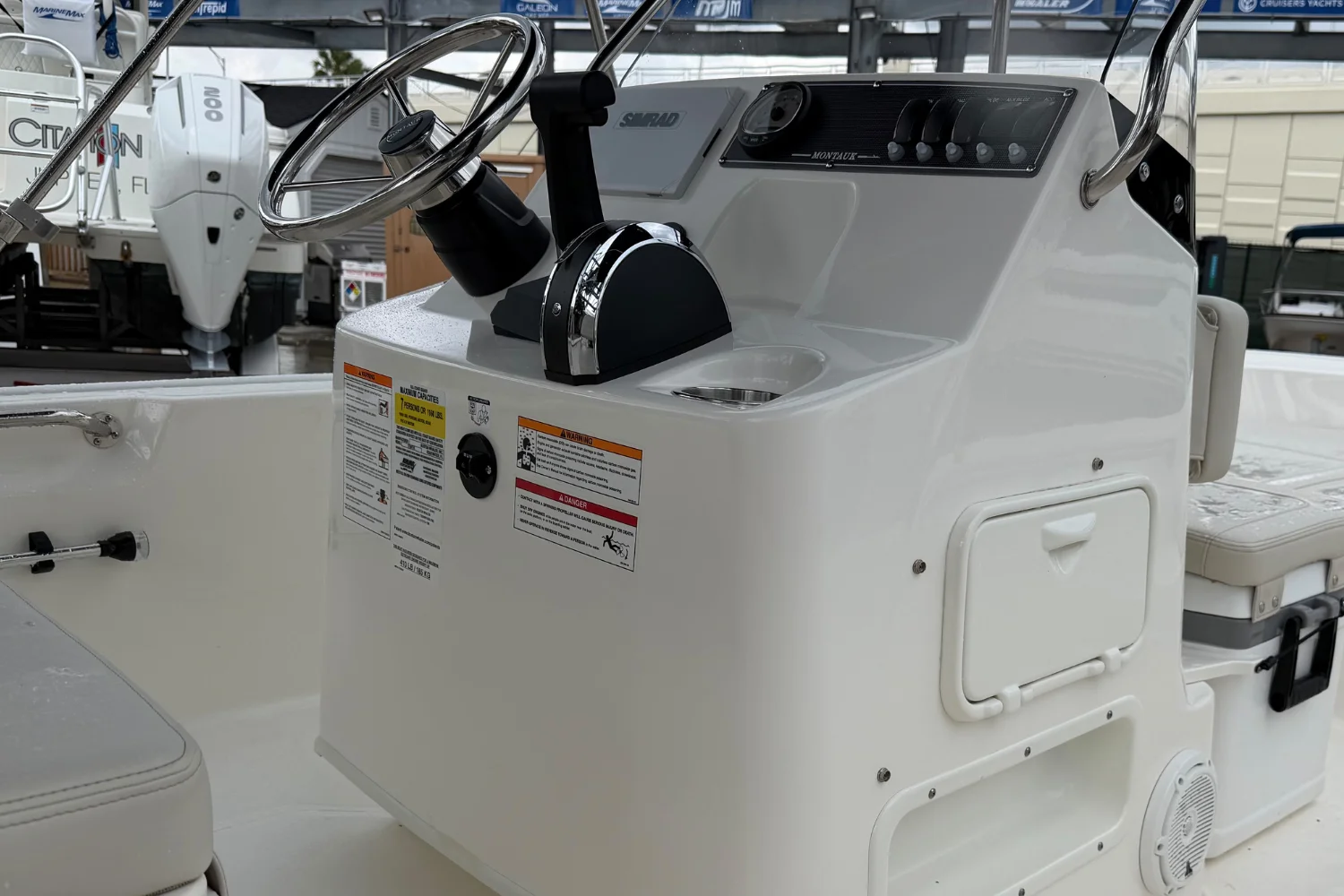 2026 Boston Whaler 170 Montauk Image Thumbnail #18