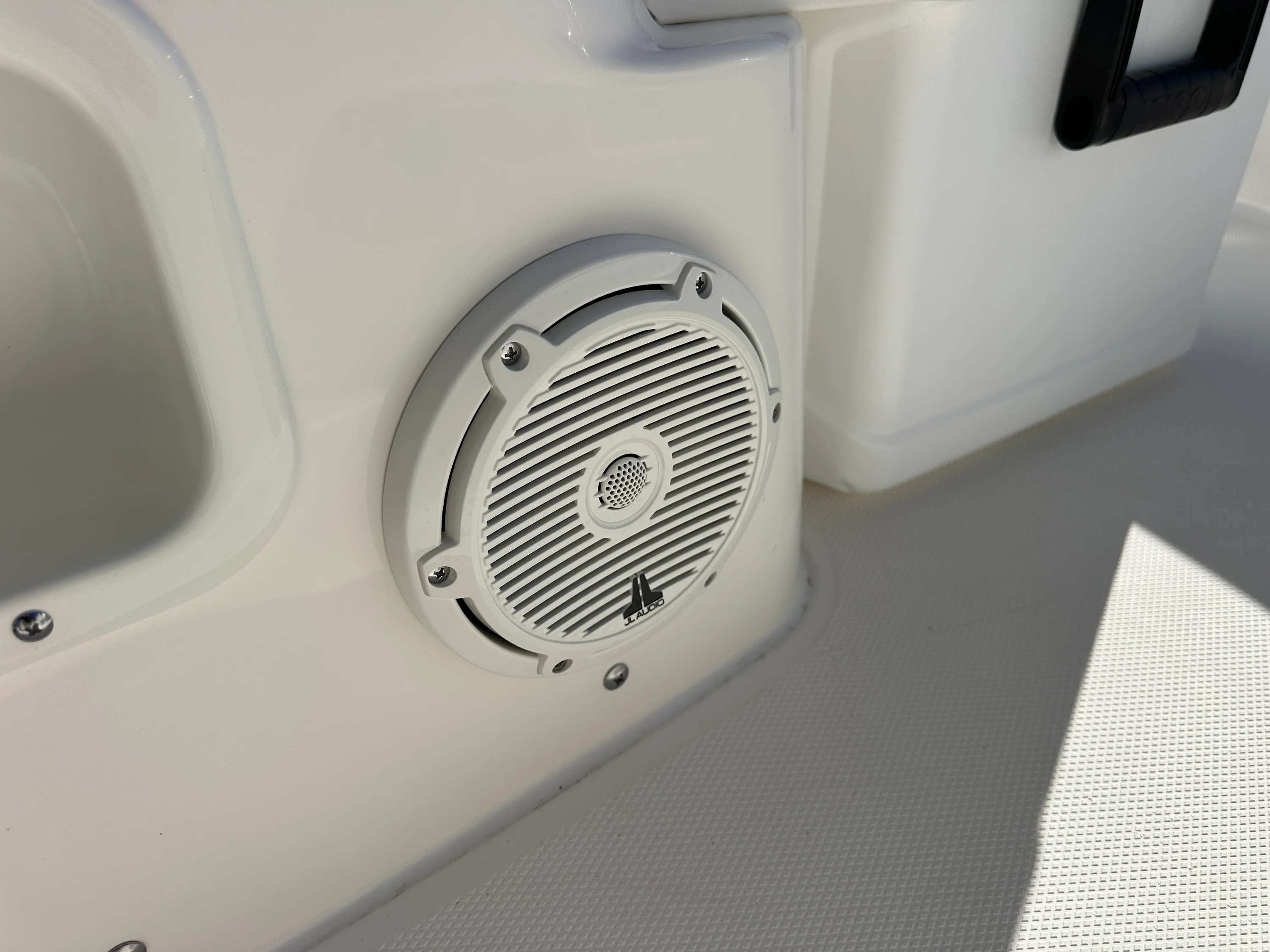 2026 Boston Whaler 170 Montauk Image Thumbnail #10