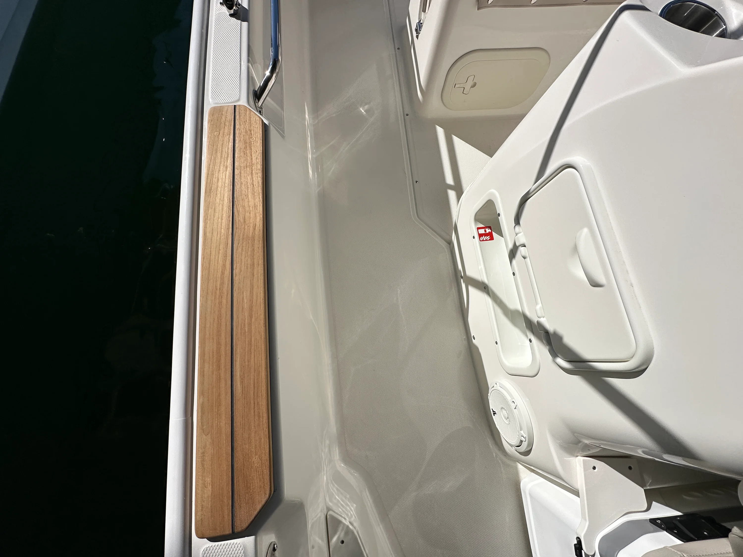 2026 Boston Whaler 170 Montauk Image Thumbnail #15