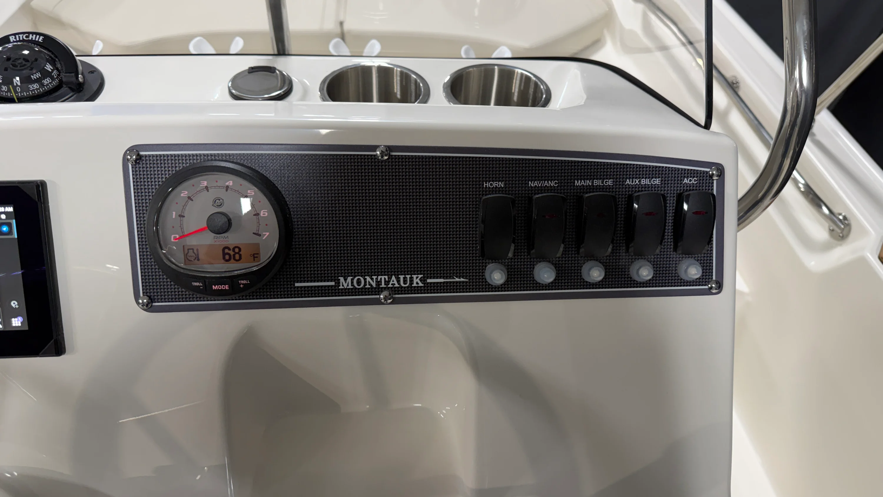 2026 Boston Whaler 170 Montauk Image Thumbnail #25