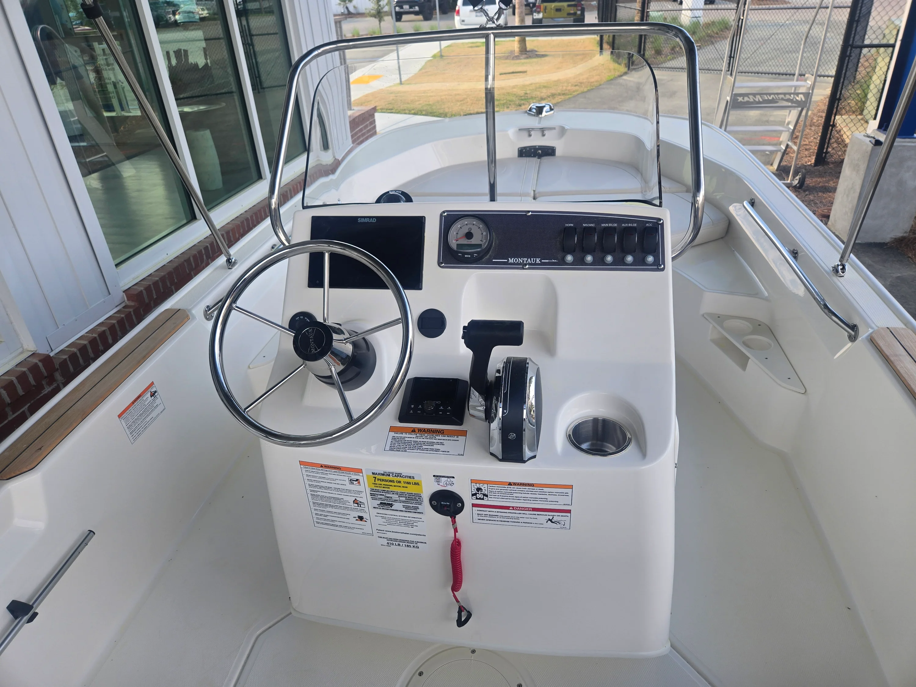 2026 Boston Whaler 170 Montauk Image Thumbnail #6