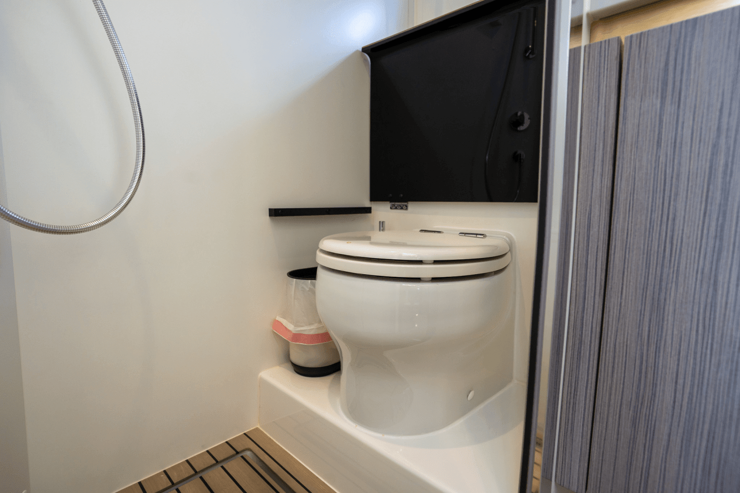 2019 Azimut AZ 60-FLY Image Thumbnail #72
