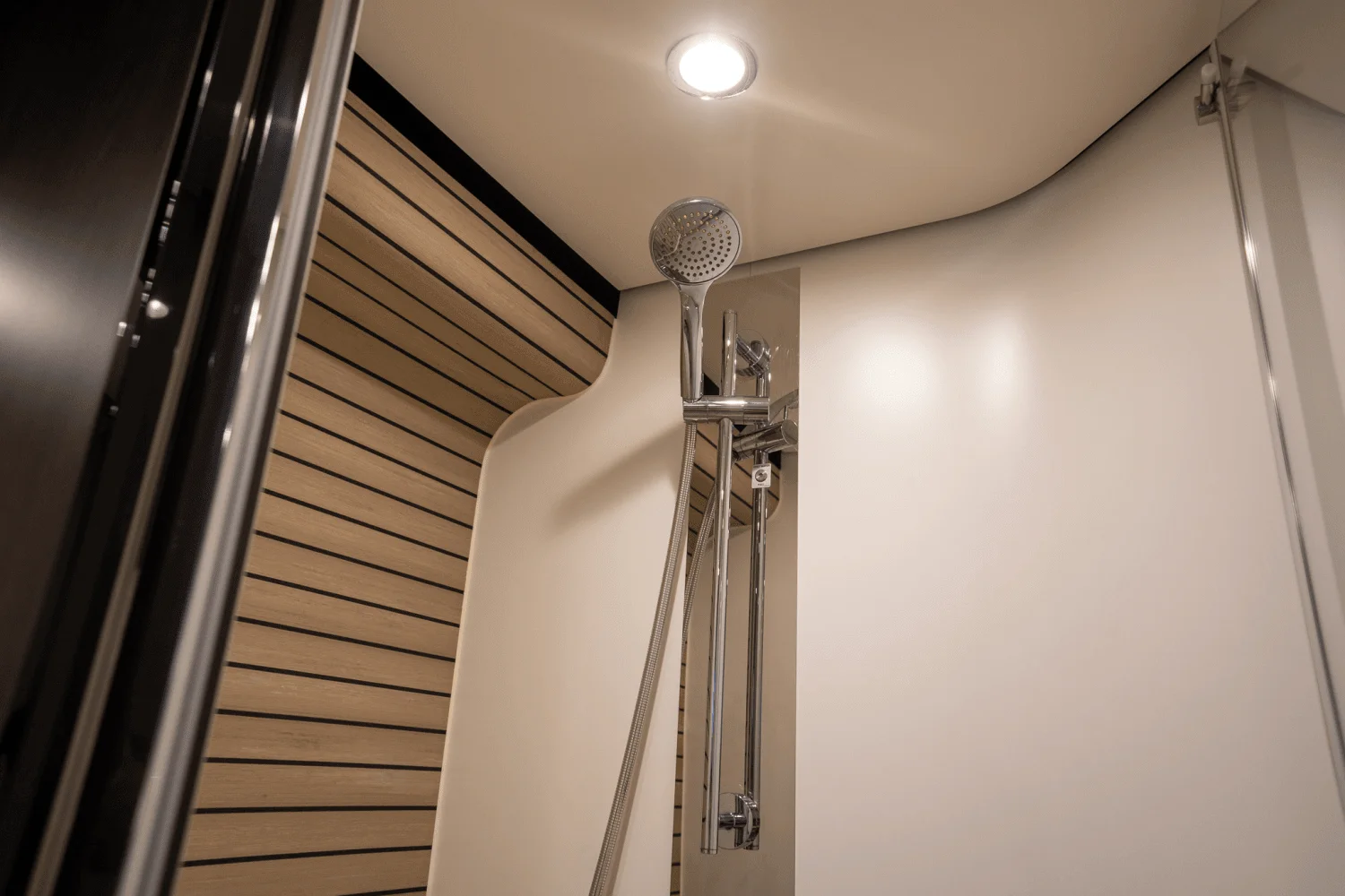 2019 Azimut AZ 60-FLY Image Thumbnail #65