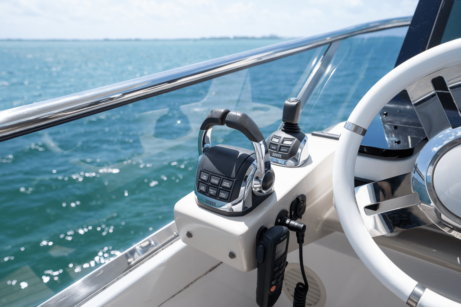 2019 Azimut AZ 60-FLY Image Thumbnail #22