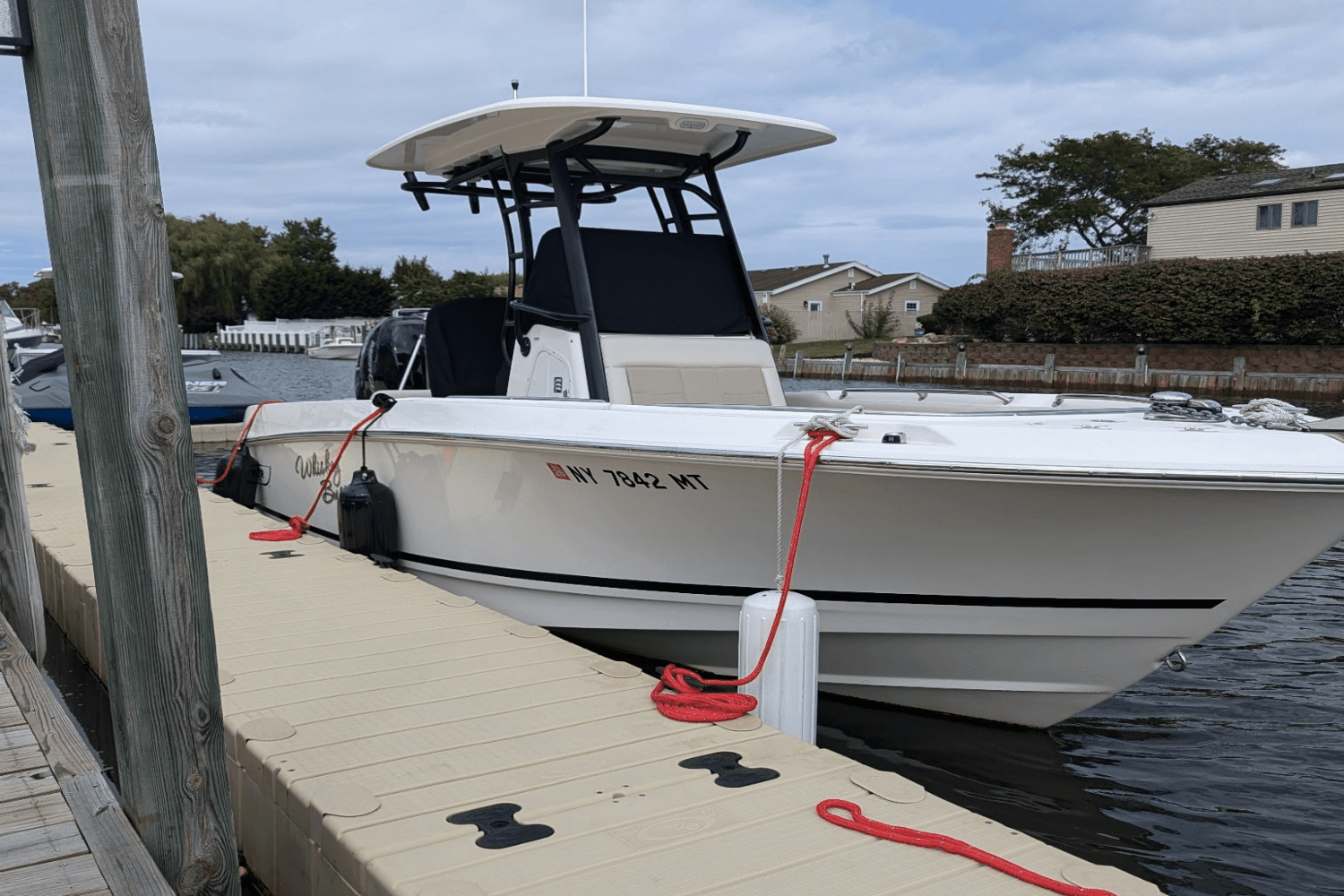 2021 Boston Whaler 230 OUTRAGE Image Thumbnail #3