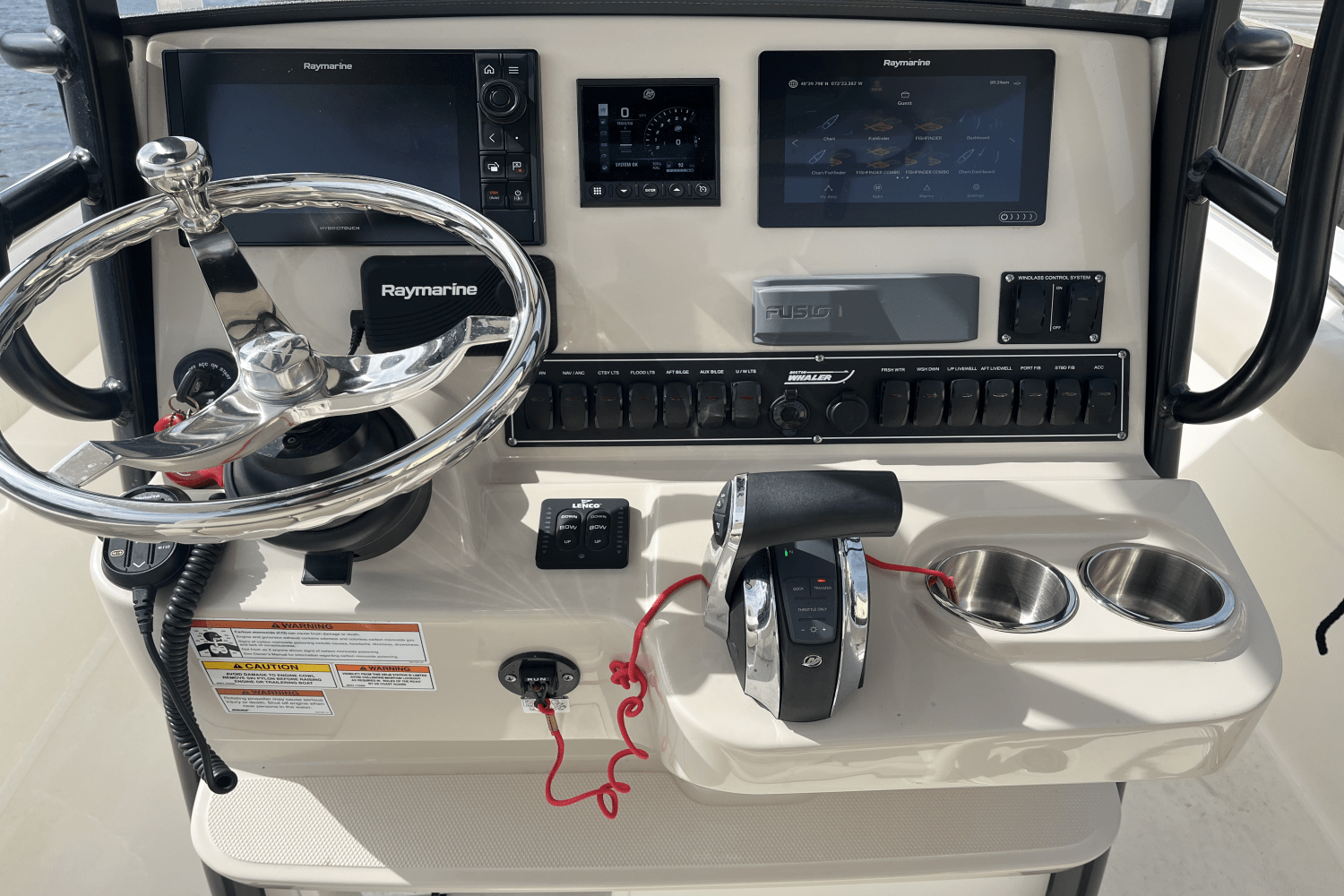 2021 Boston Whaler 230 OUTRAGE Image Thumbnail #8