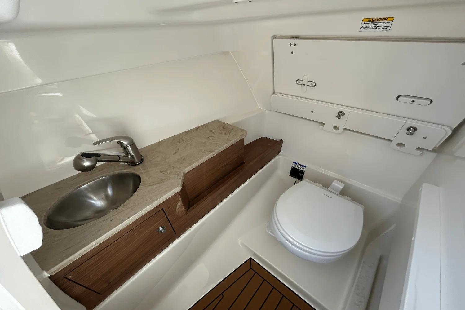 2026 Boston Whaler 280 Vantage Image Thumbnail #23