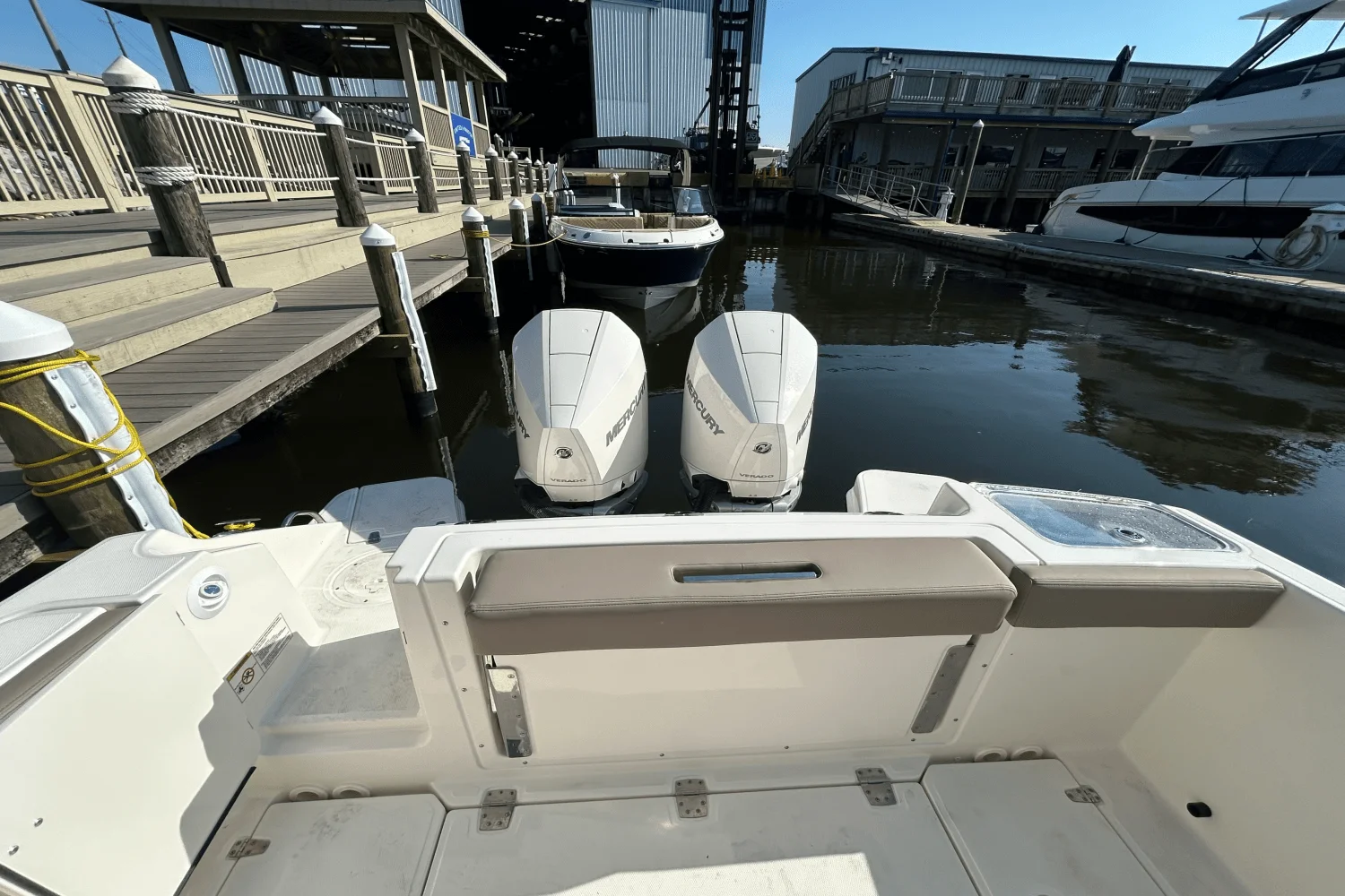 2026 Boston Whaler 280 Vantage Image Thumbnail #11