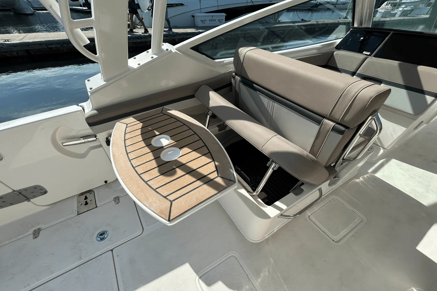 2026 Boston Whaler 280 Vantage Image Thumbnail #16