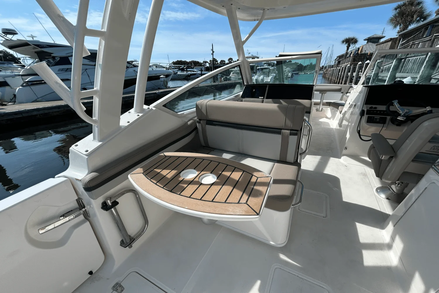2026 Boston Whaler 280 Vantage Image Thumbnail #15