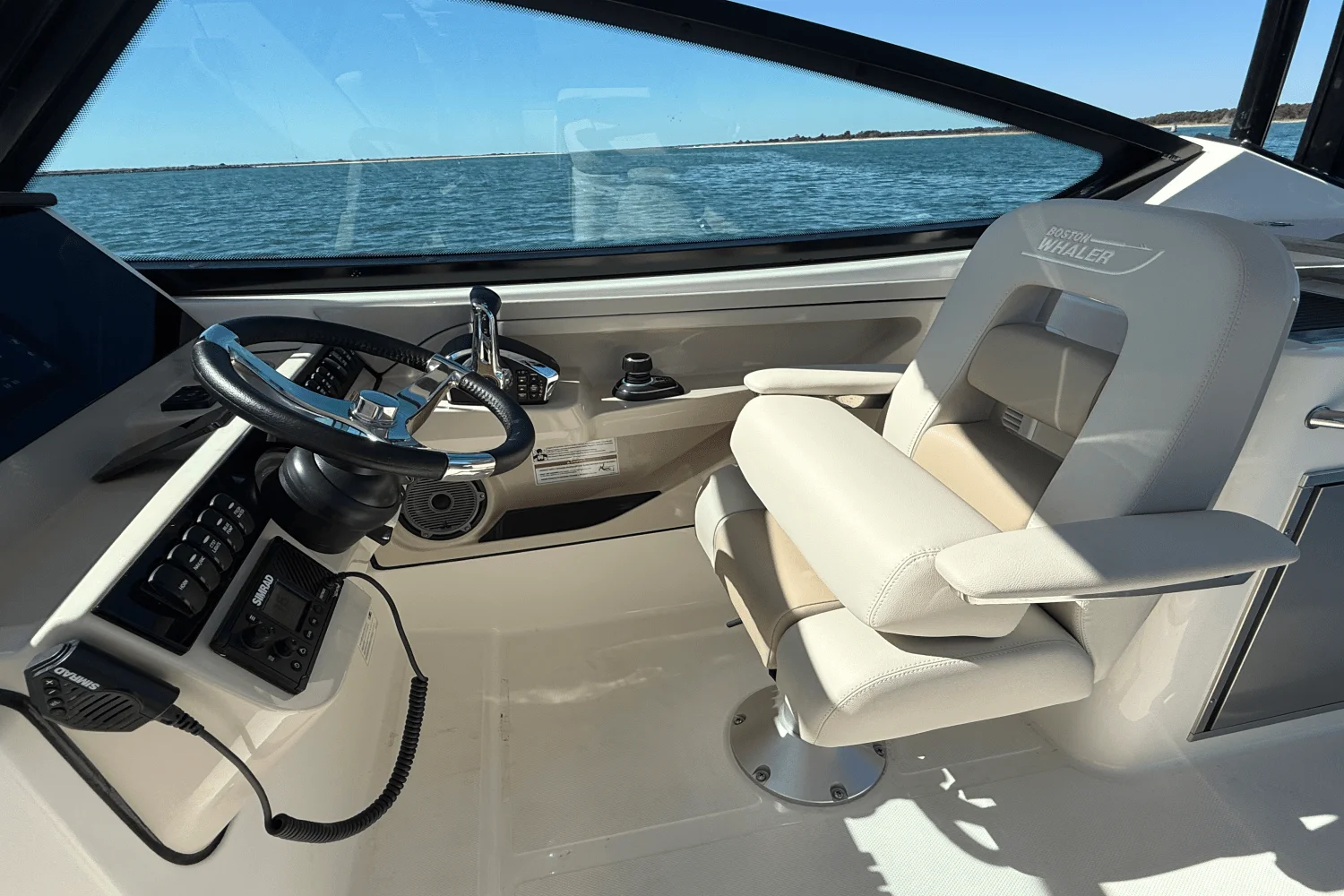 2026 Boston Whaler 280 Vantage Image Thumbnail #18
